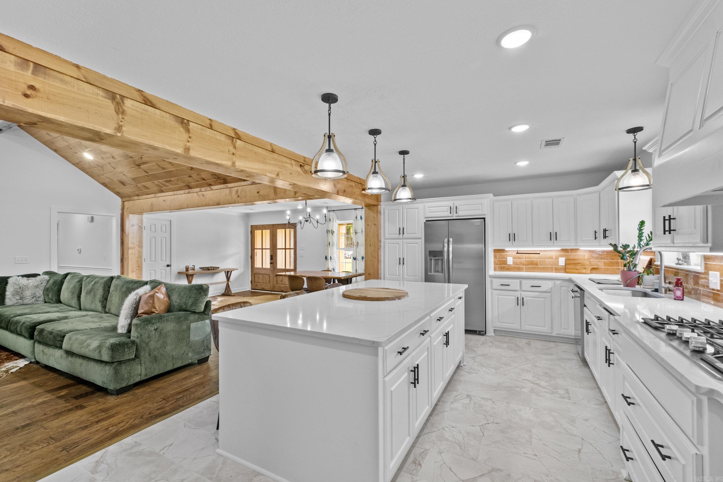 BALD KNOB OUTLOTS - Residential