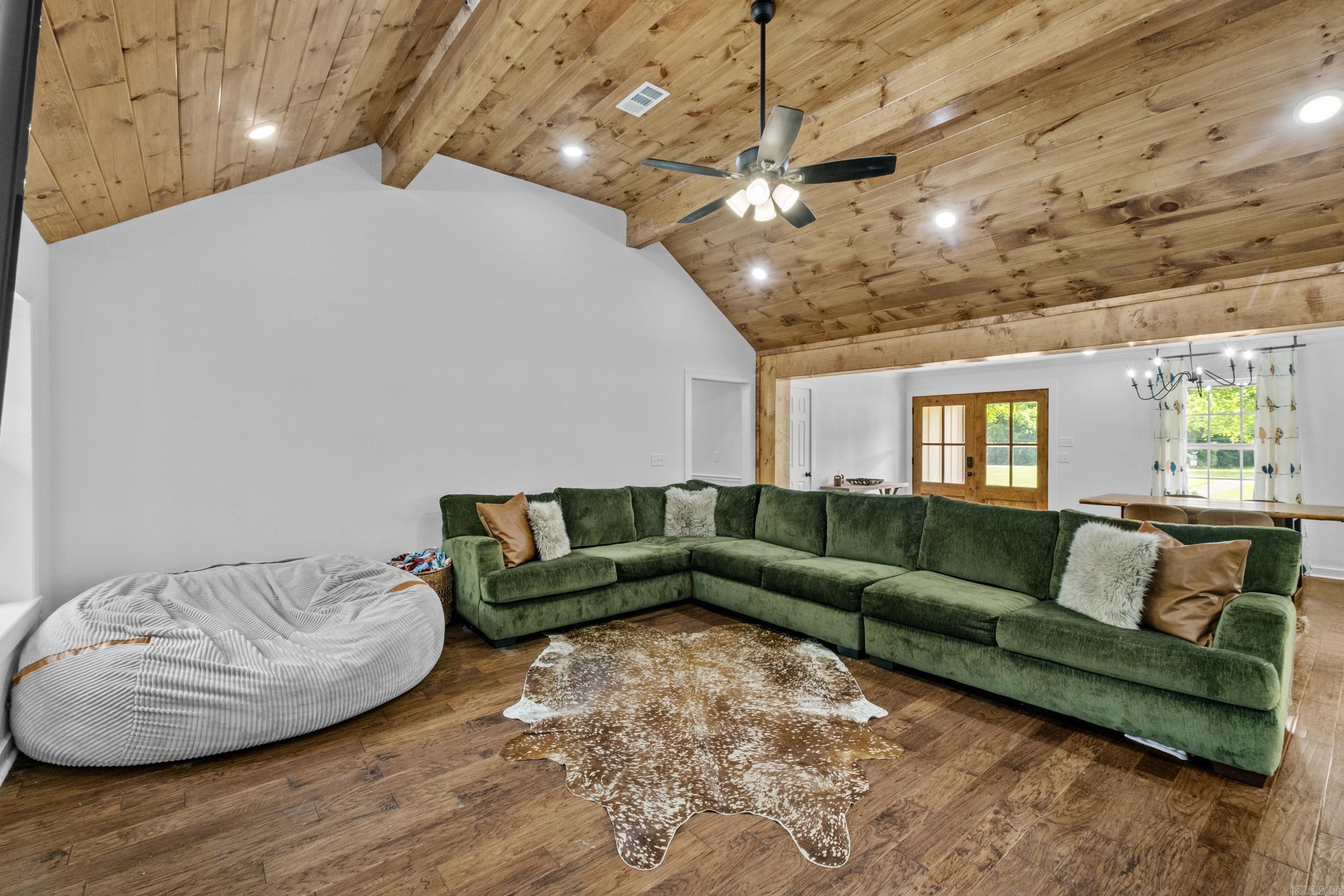 BALD KNOB OUTLOTS - Residential
