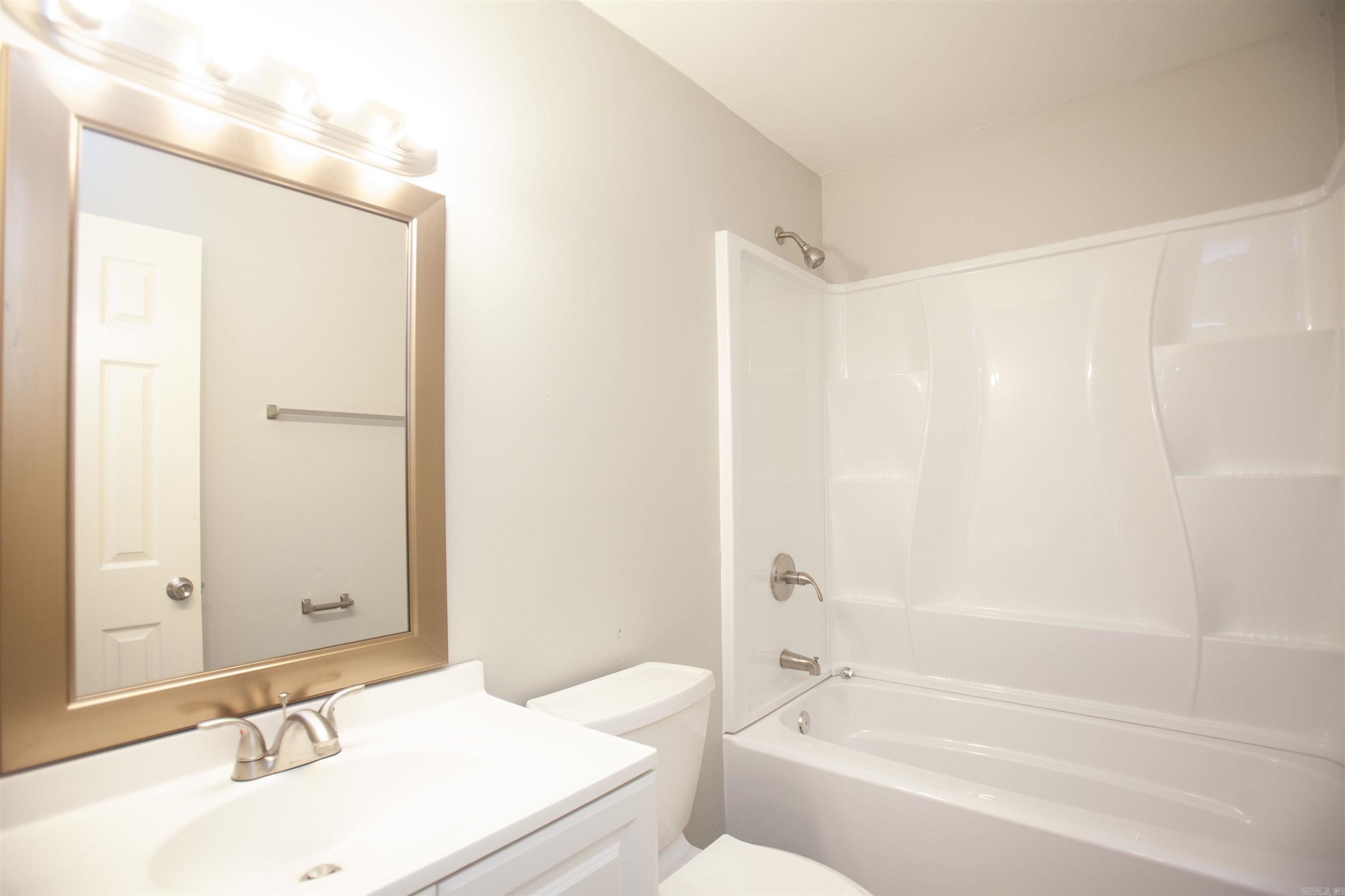 Crest View - Residential Lease