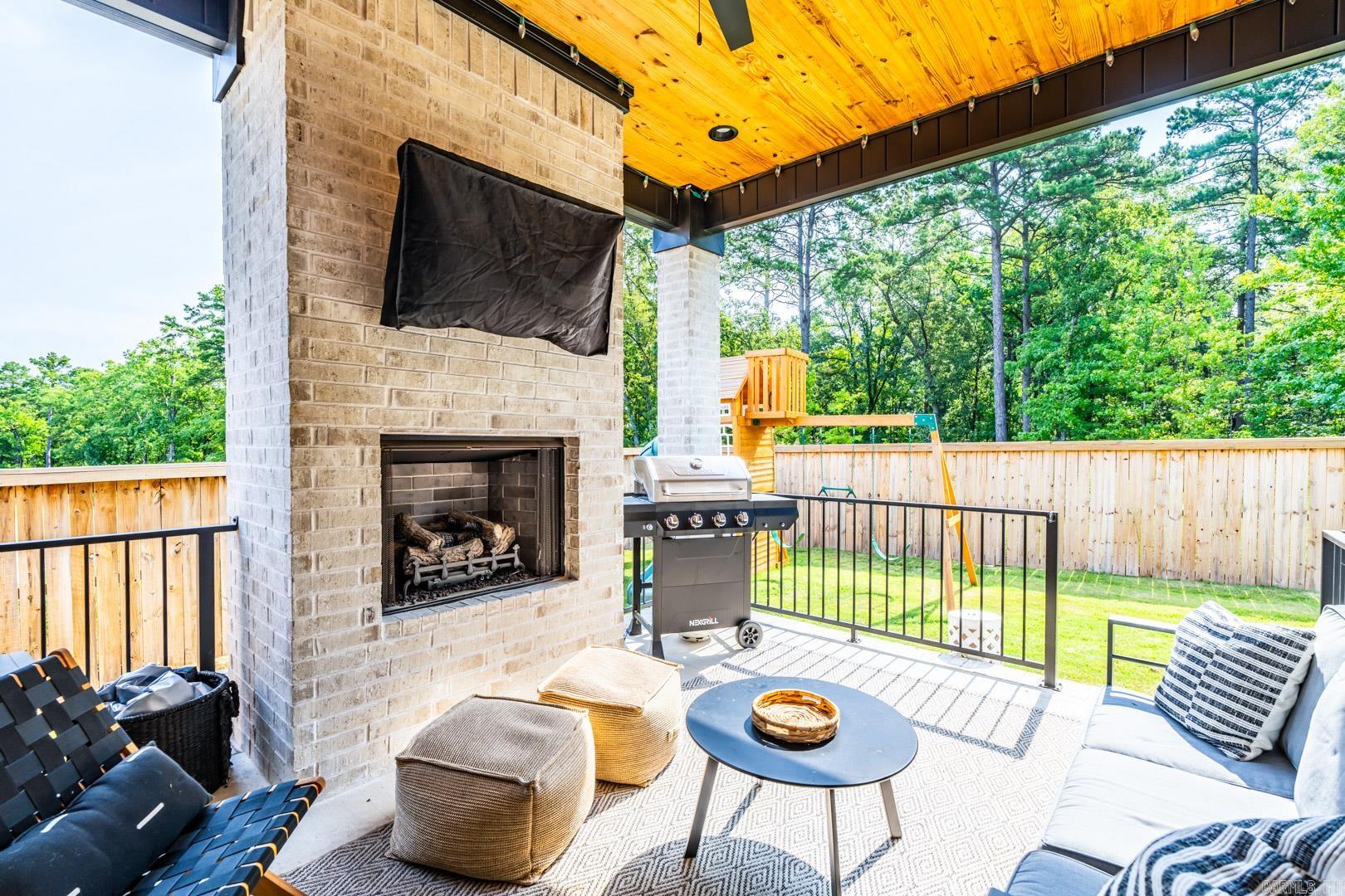 FLETCHER VALLEY "FLETCHER RIDGE" - Residential