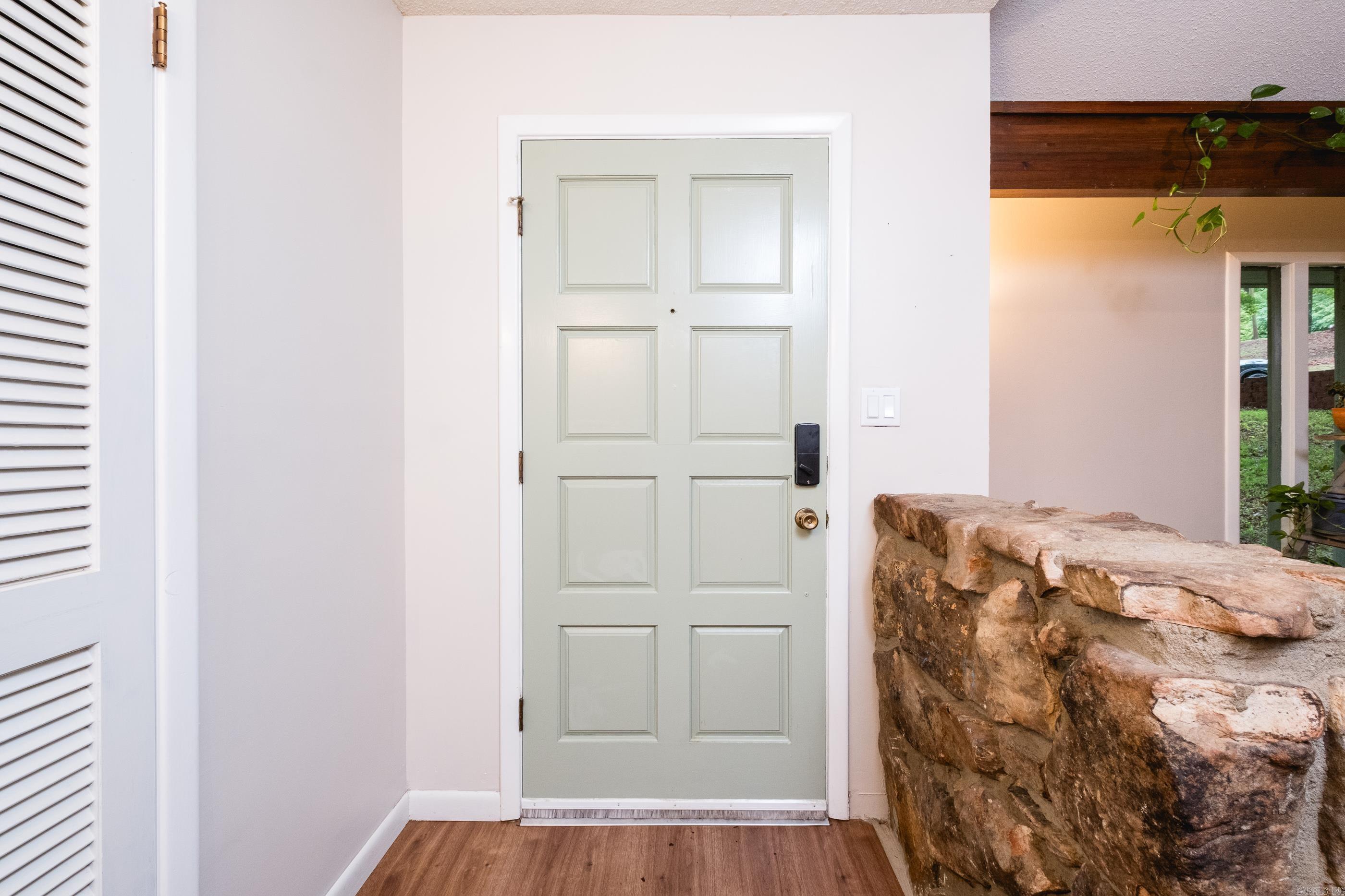 WALNUT VALLEY - Residential
