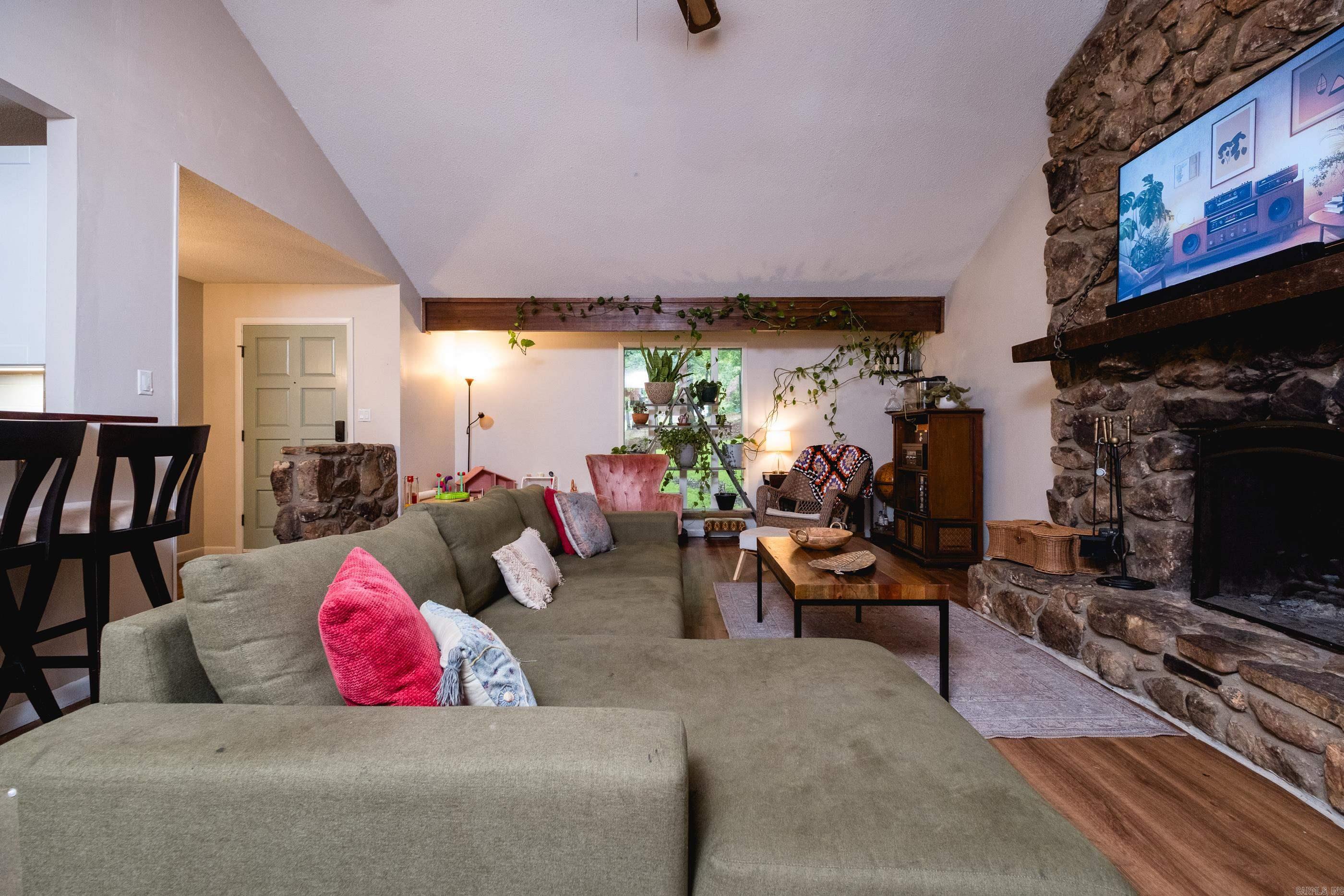 WALNUT VALLEY - Residential