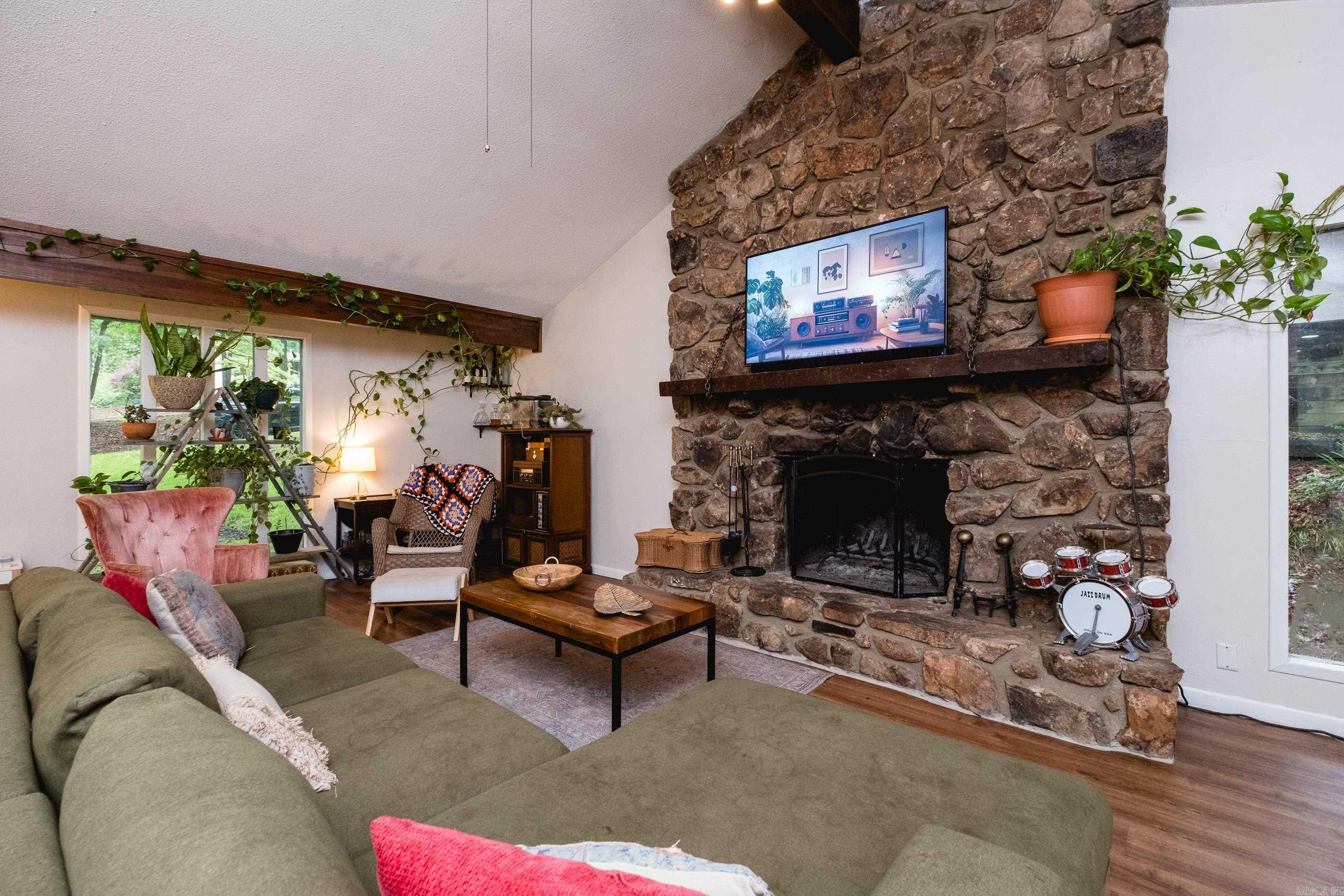 WALNUT VALLEY - Residential