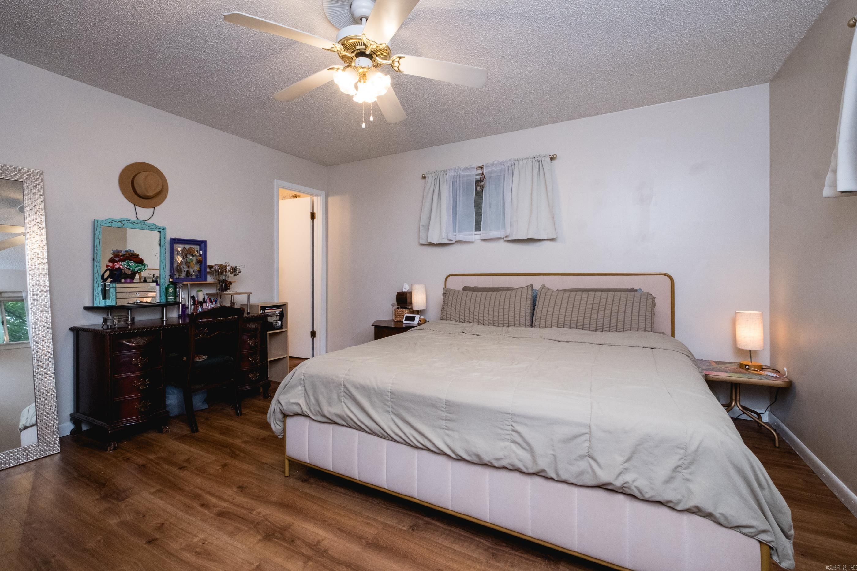 WALNUT VALLEY - Residential