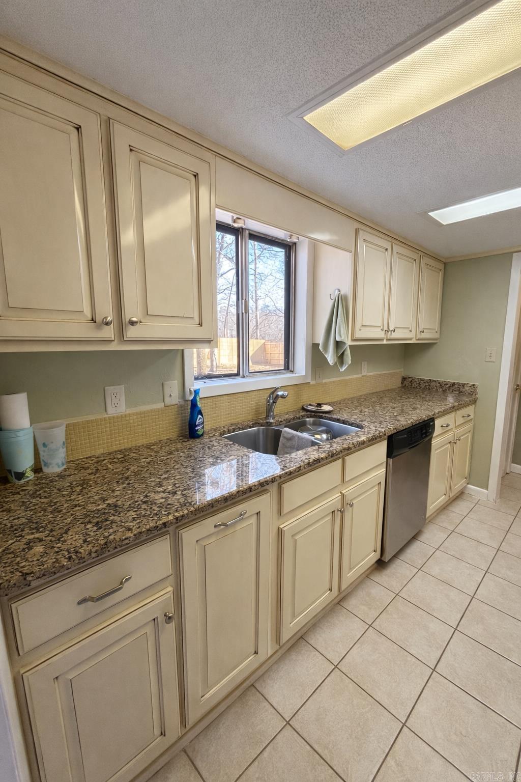 CANDLEWOOD - Residential