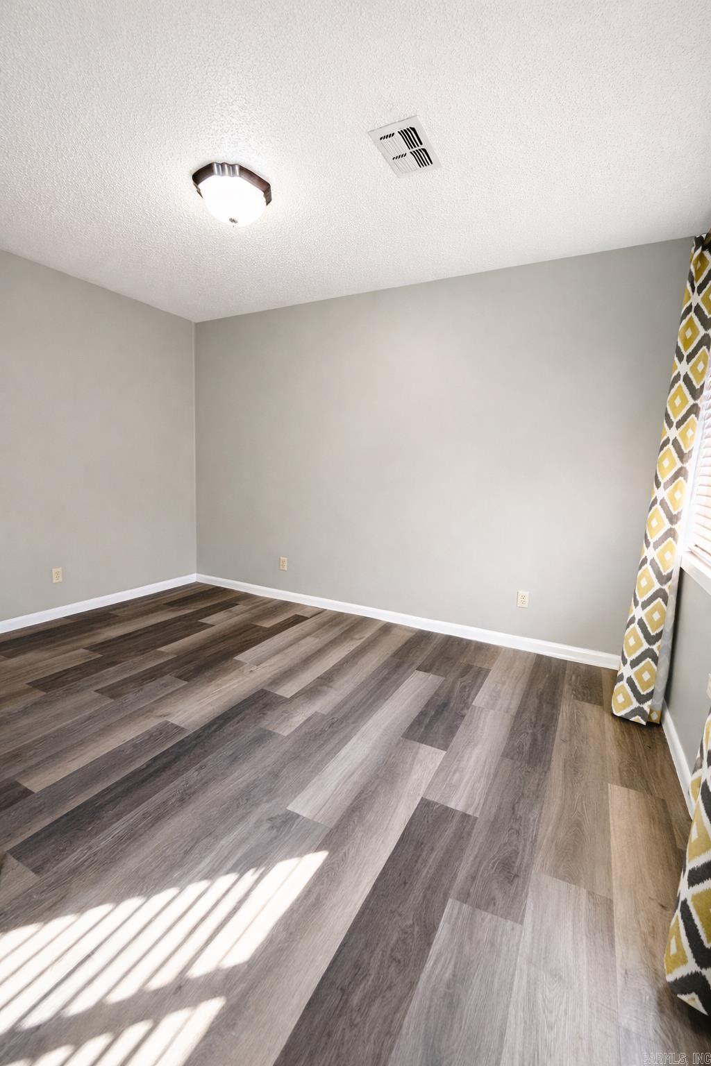 CANDLEWOOD - Residential