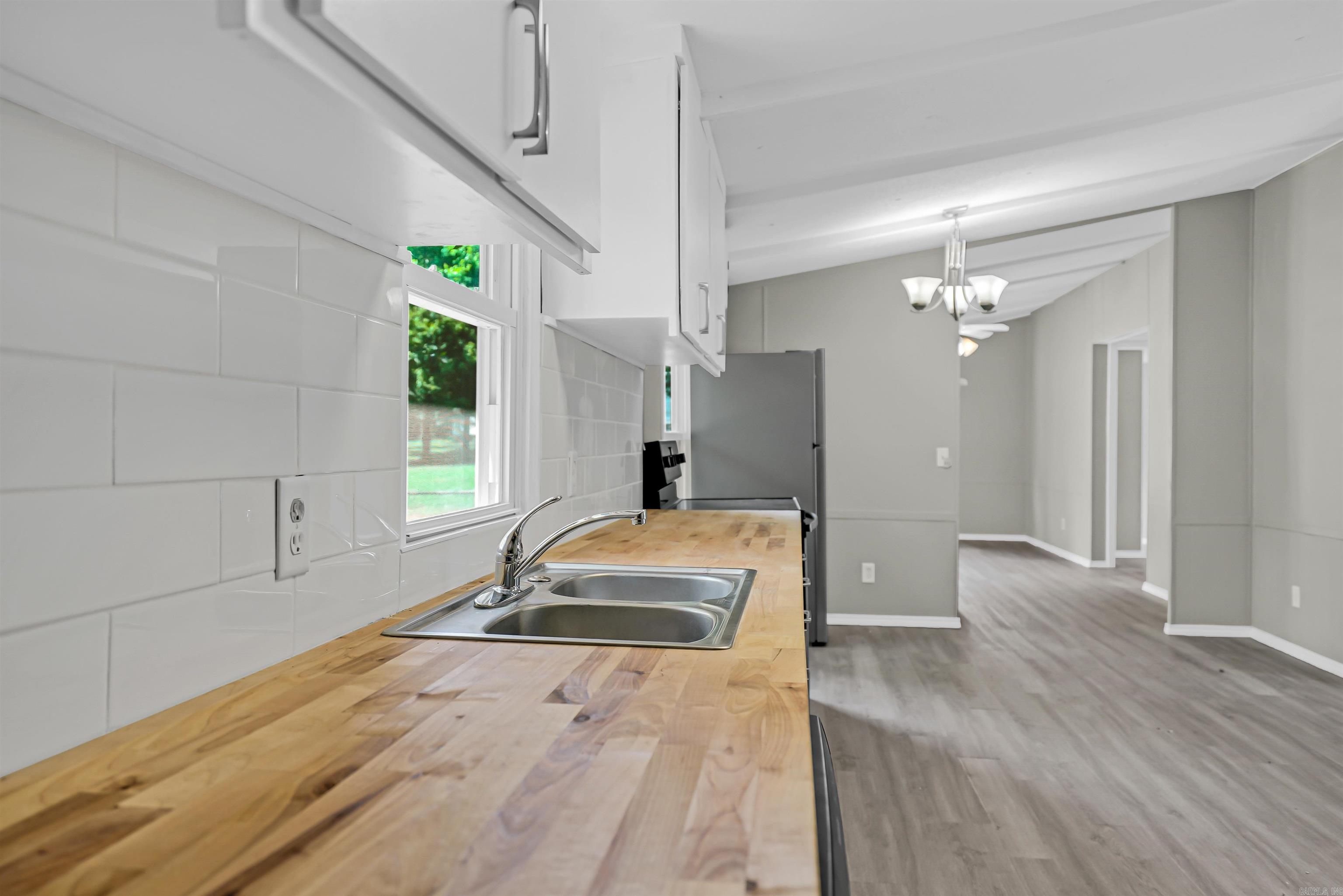 BRIARWOOD ESTATES - Residential