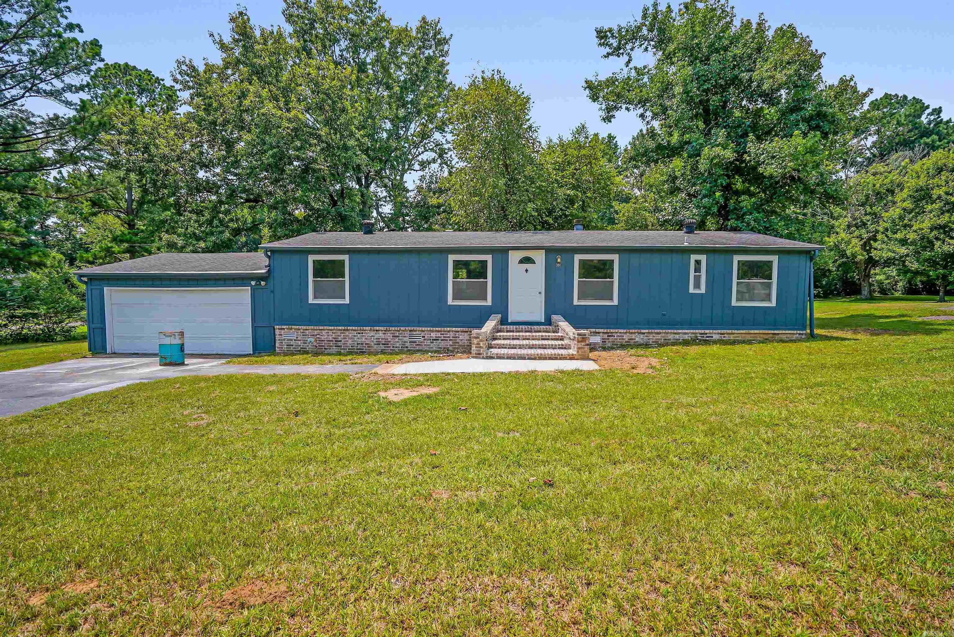 BRIARWOOD ESTATES - Residential