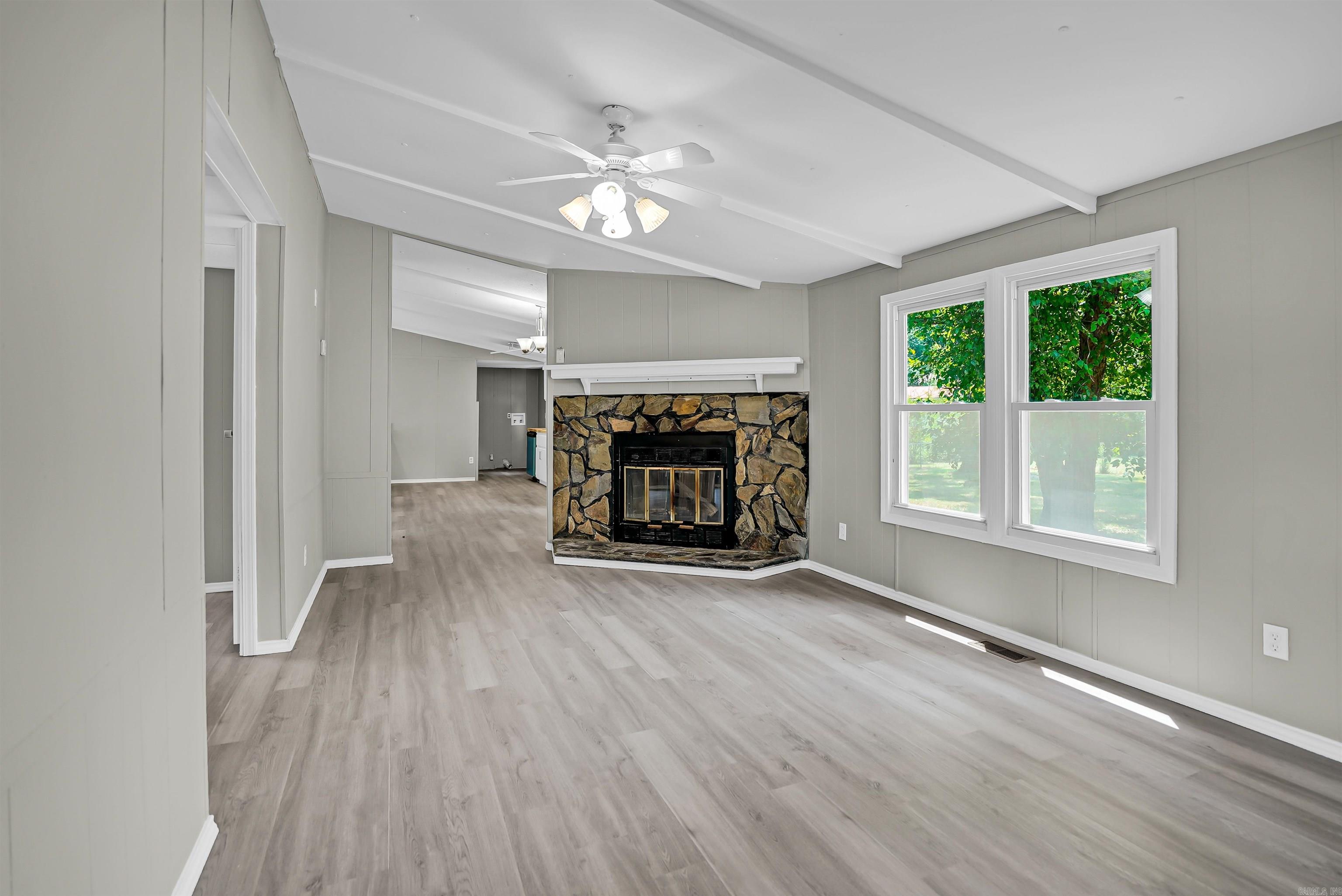 BRIARWOOD ESTATES - Residential