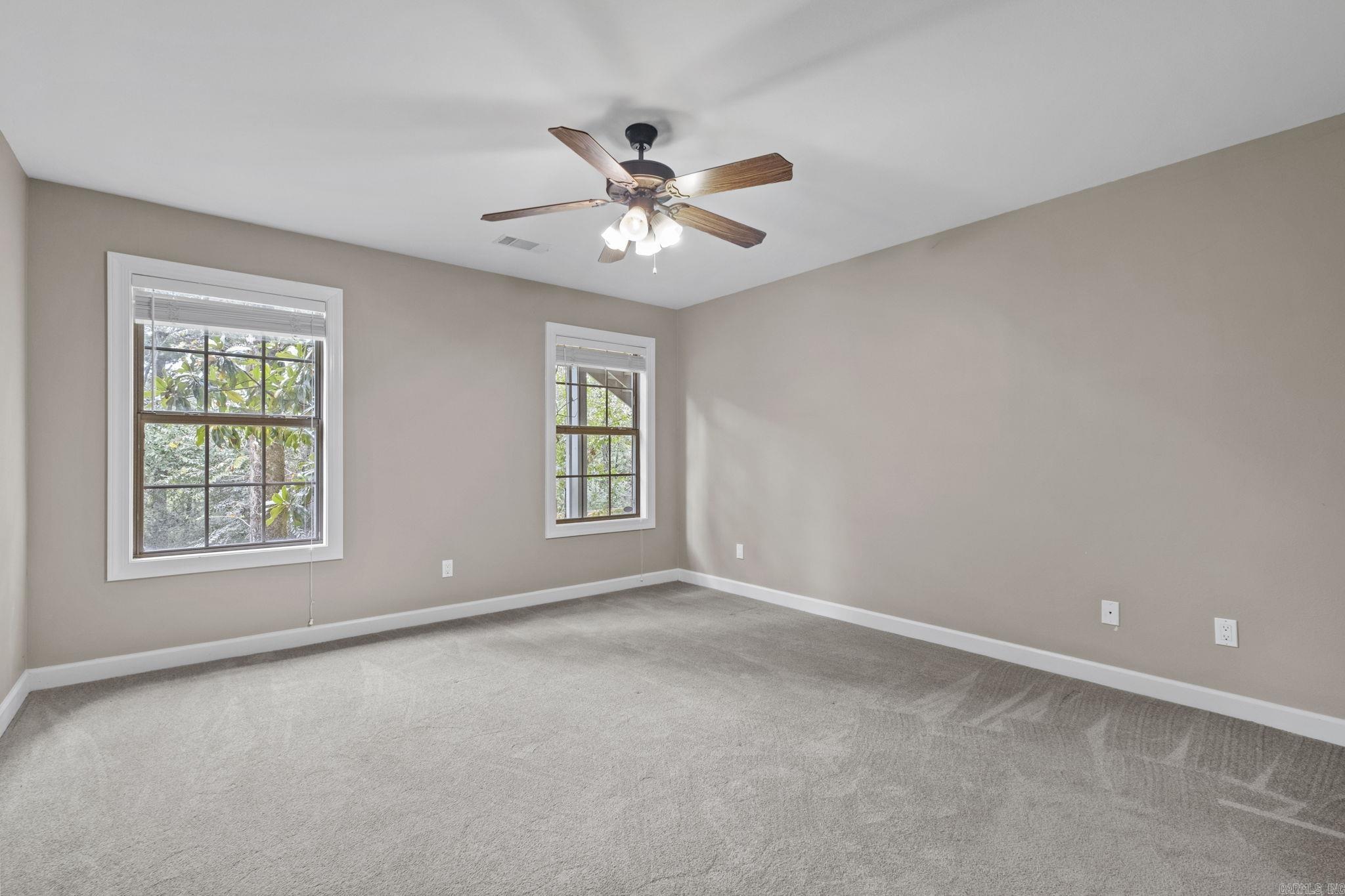 SHADY VALLEY - Residential