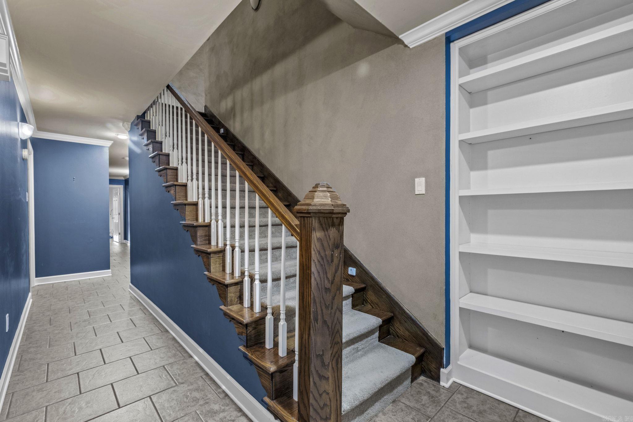 SHADY VALLEY - Residential