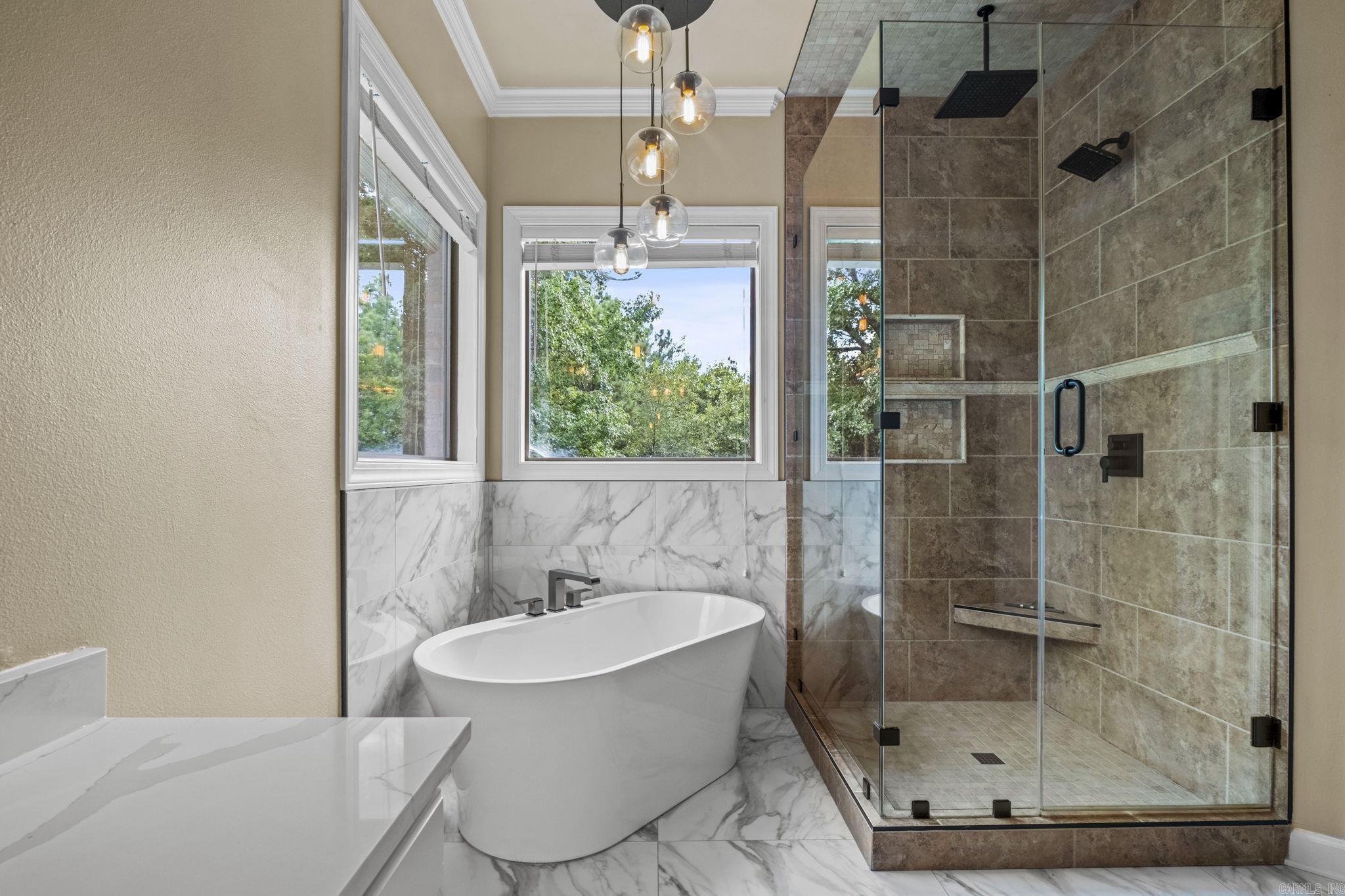 SHADY VALLEY - Residential