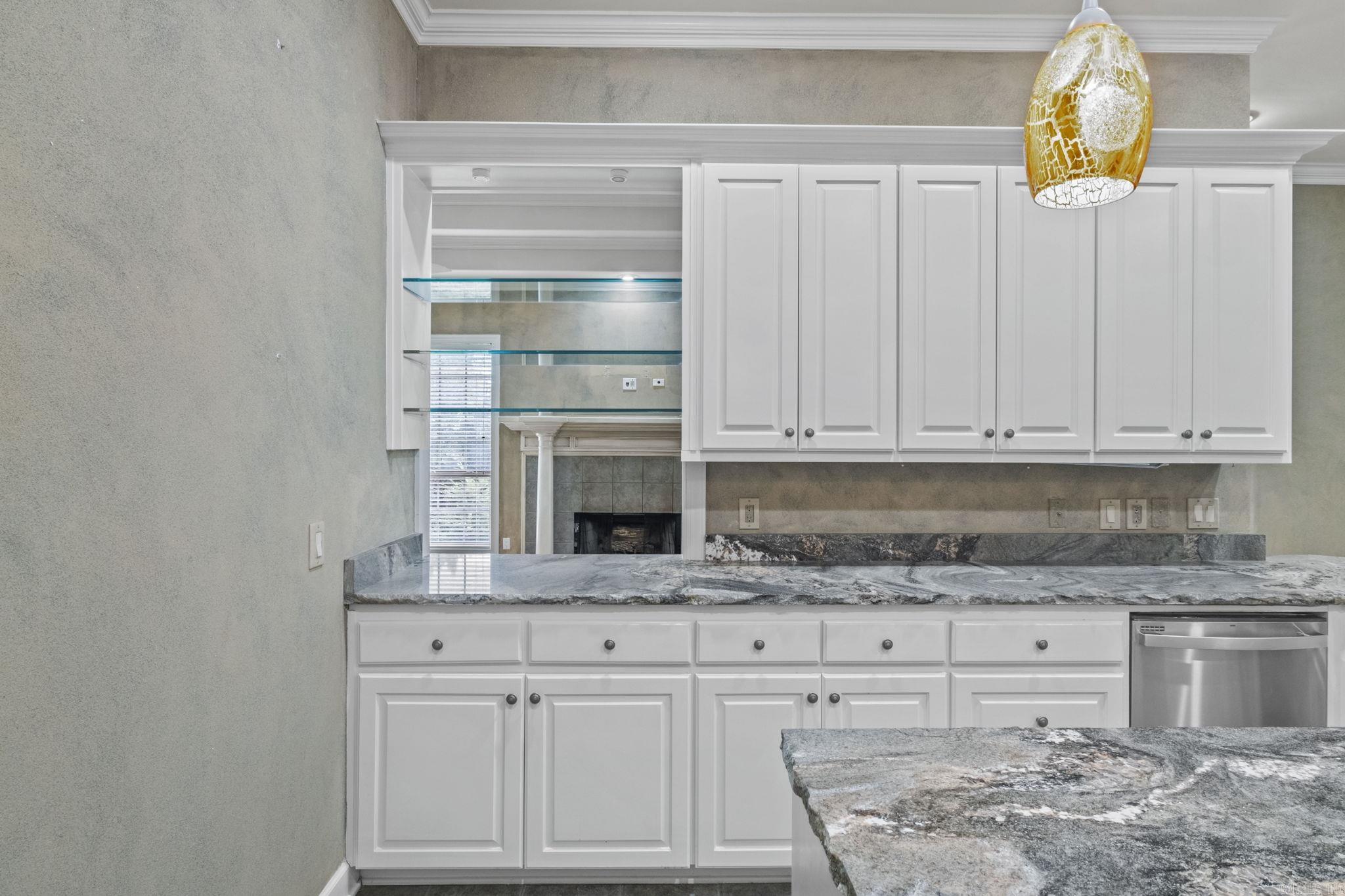 SHADY VALLEY - Residential