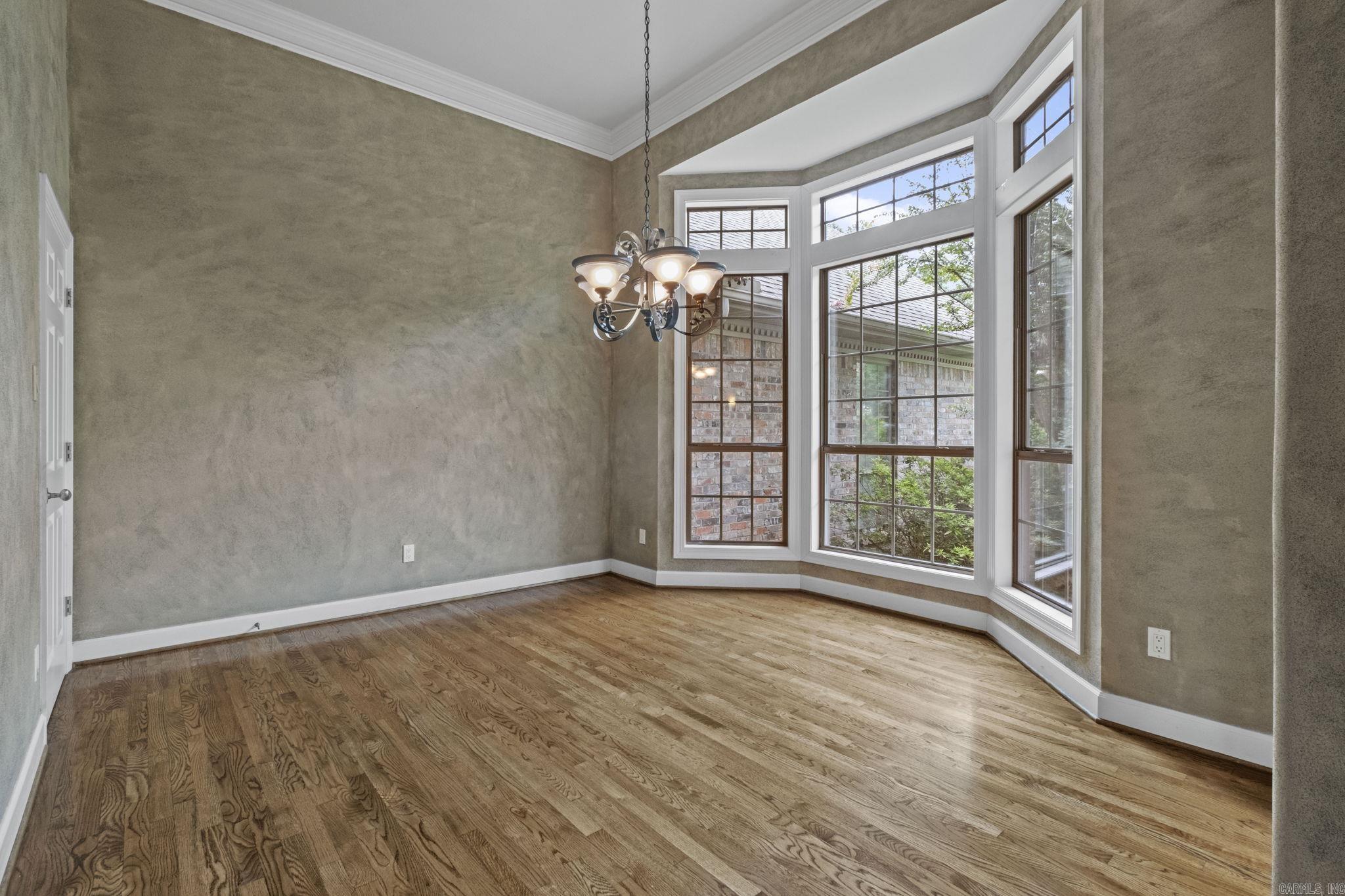 SHADY VALLEY - Residential