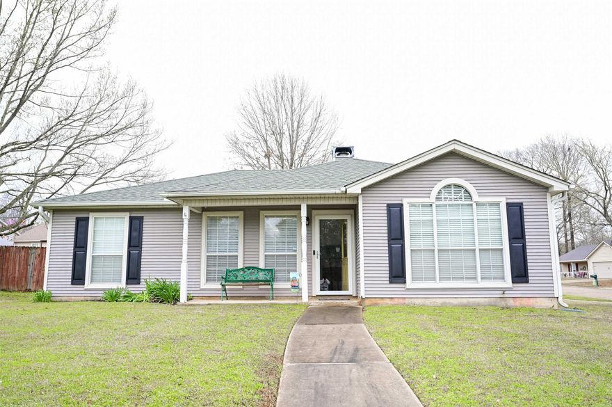 Welcome to 2712 Timbermist Dr! As you enter the front door you are immediately greeted with high vaulted ceilings combined with a warm and inviting living room. The living room flows seamlessly into the dining room and kitchen to give you a great partial open floor plan feel. The large primary bedroom is separate from the other two rooms and offers high ceilings that give the room a larger than it is feel to it.  Whether you are looking for your first house or needing a bit more space, then look no further. Schedule your showing today and welcome home! AGENTS SEE REMARKS.