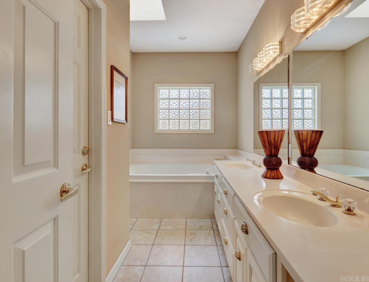 DIAMONDHEAD BLOCK H - Residential