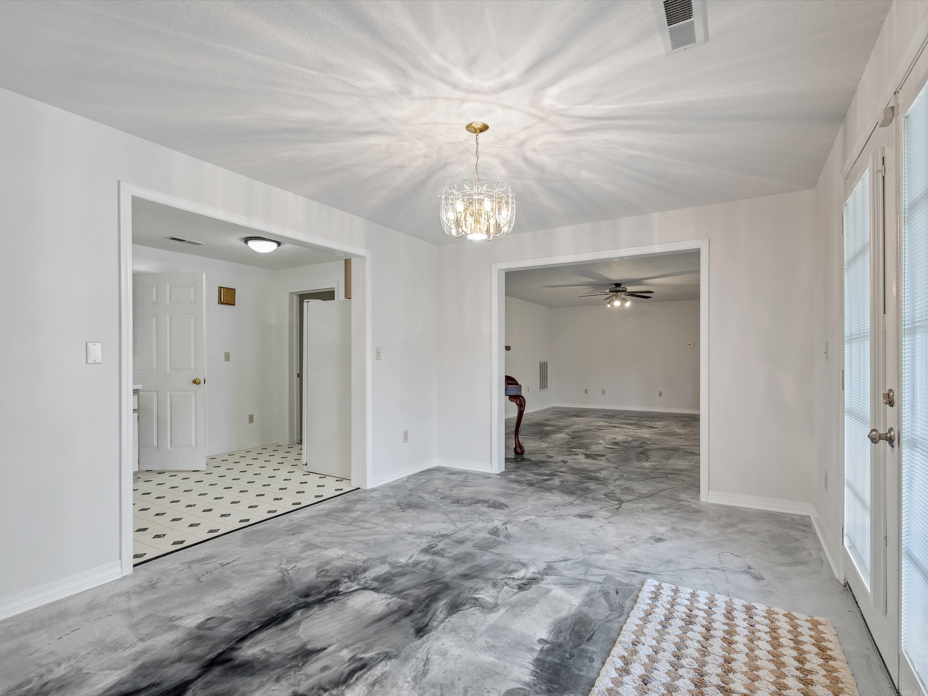 RAINBOW HTS - Residential