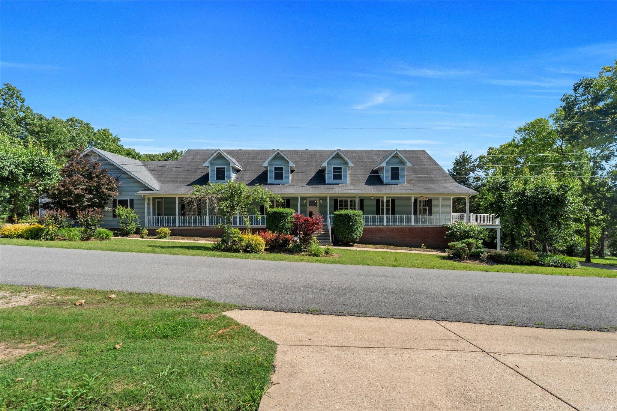 RAINBOW HTS - Residential