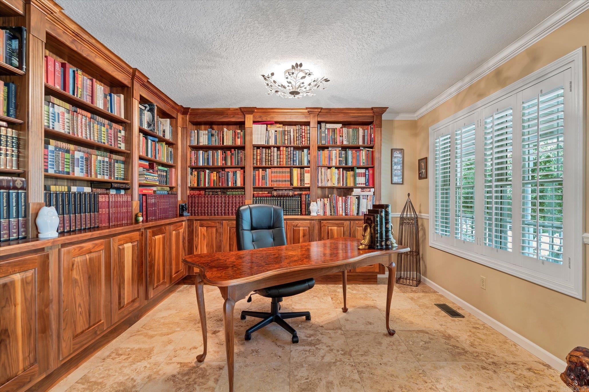 RAINBOW HTS - Residential