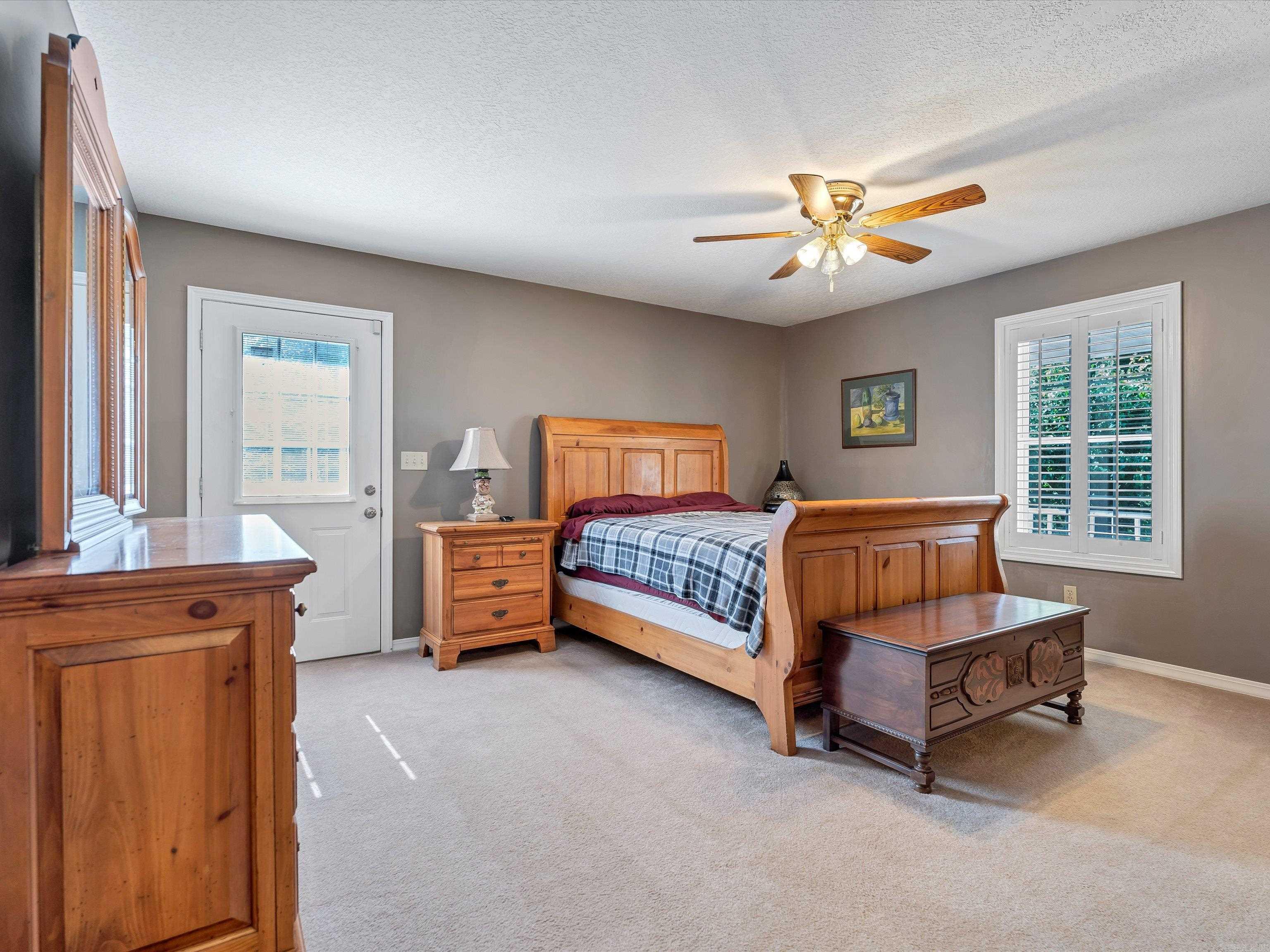 RAINBOW HTS - Residential