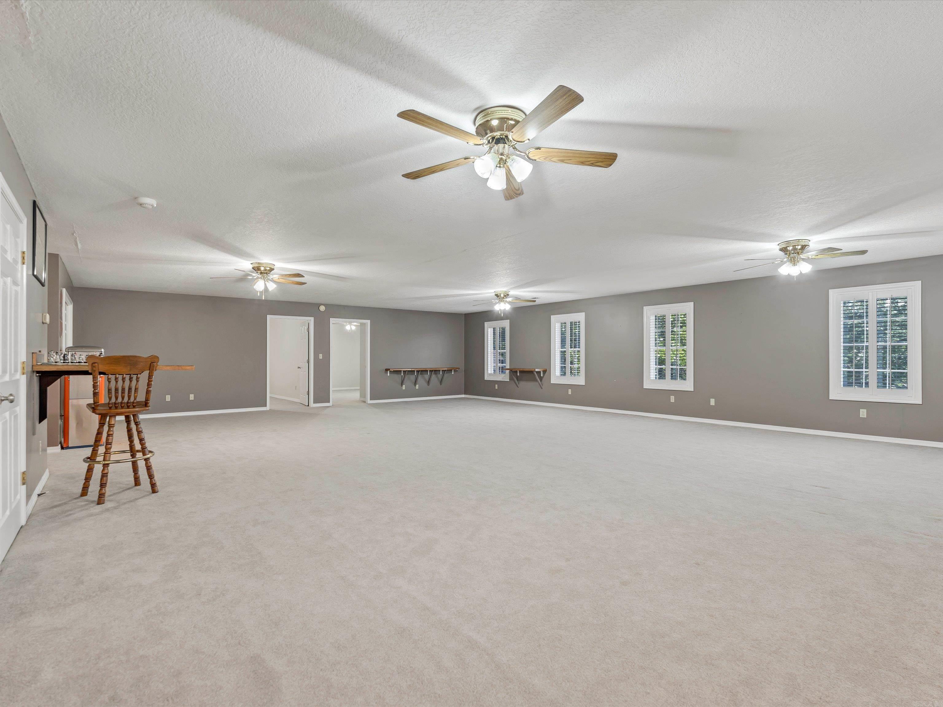 RAINBOW HTS - Residential