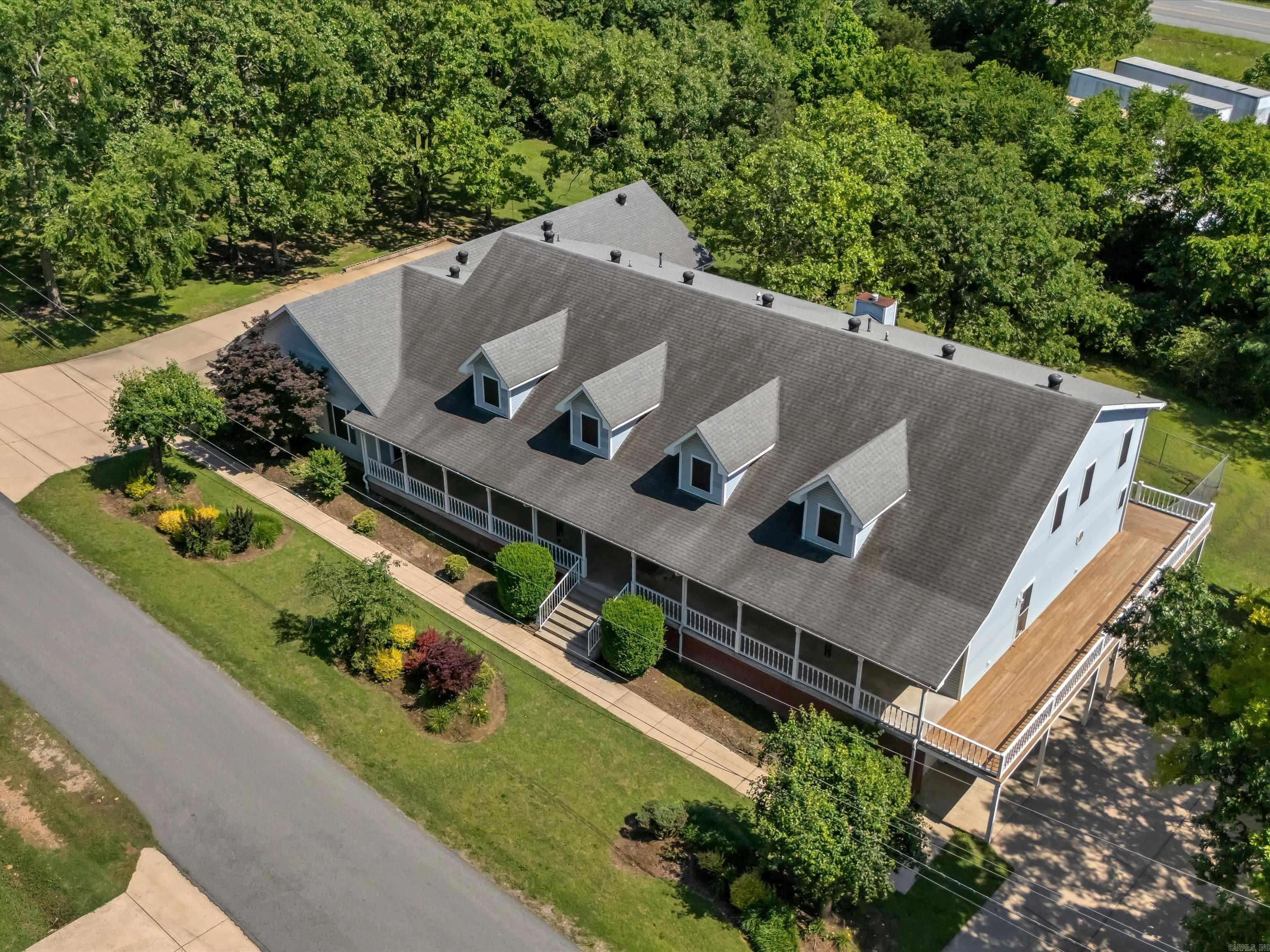 RAINBOW HTS - Residential