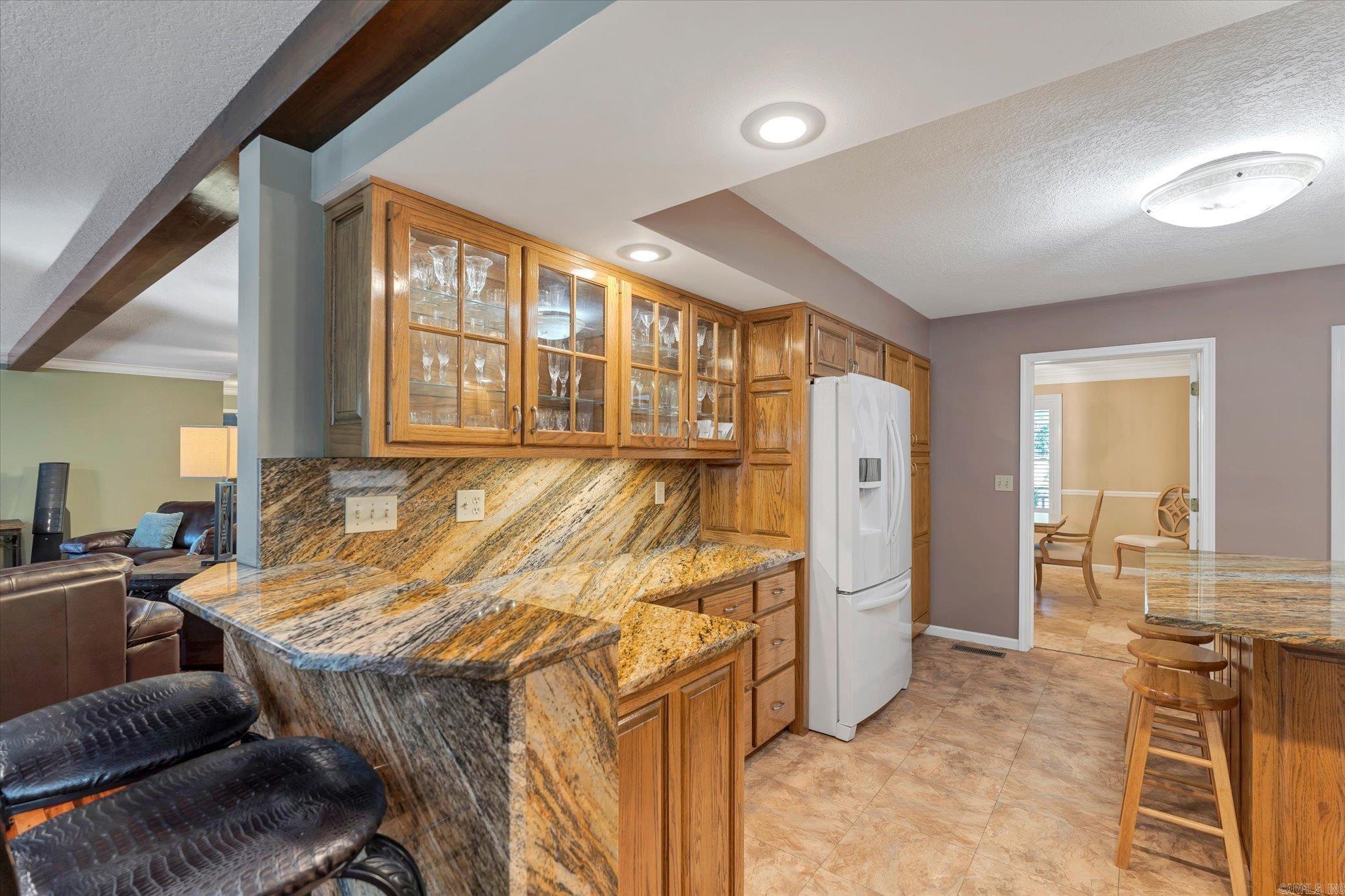 RAINBOW HTS - Residential