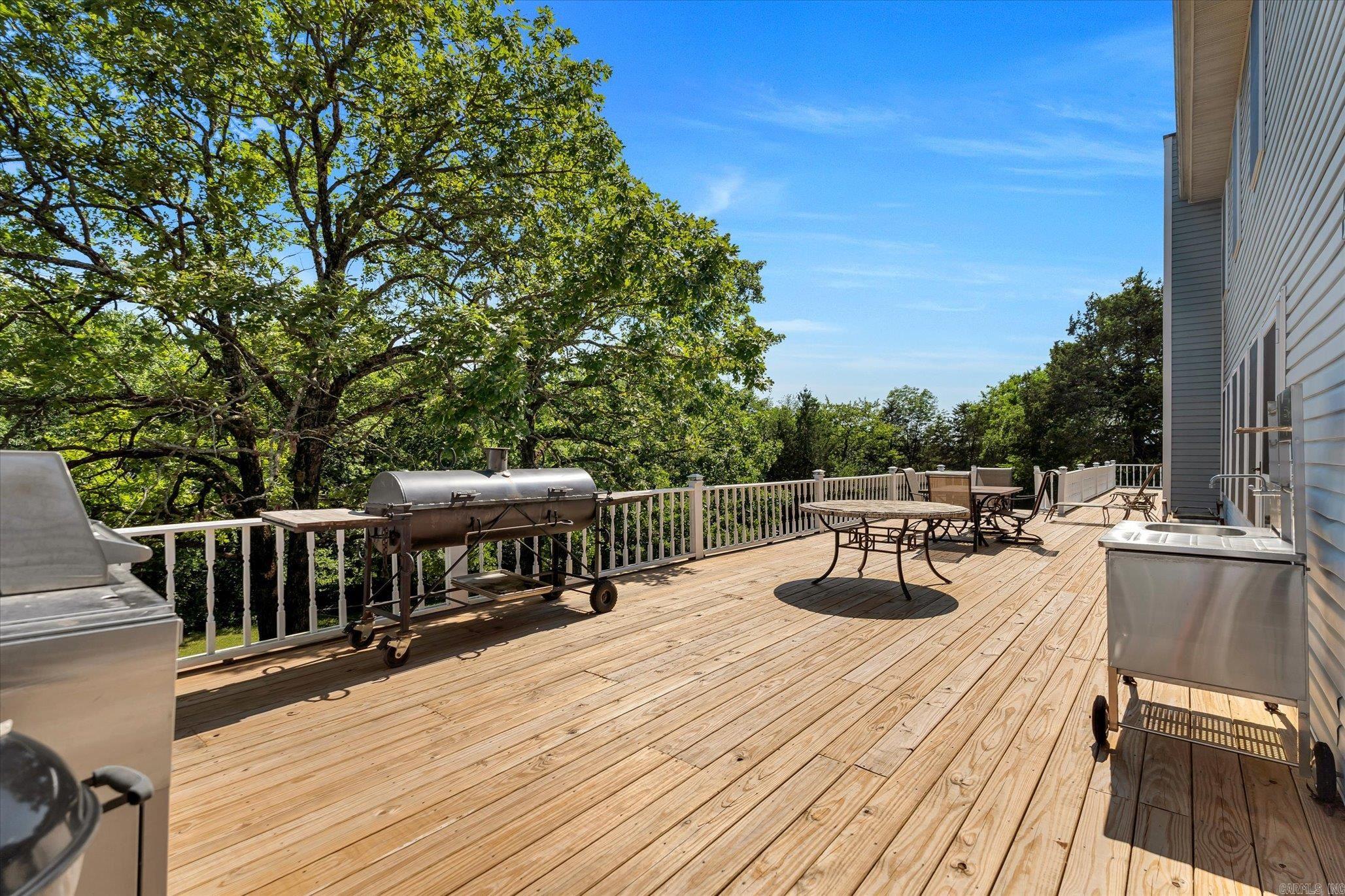 RAINBOW HTS - Residential