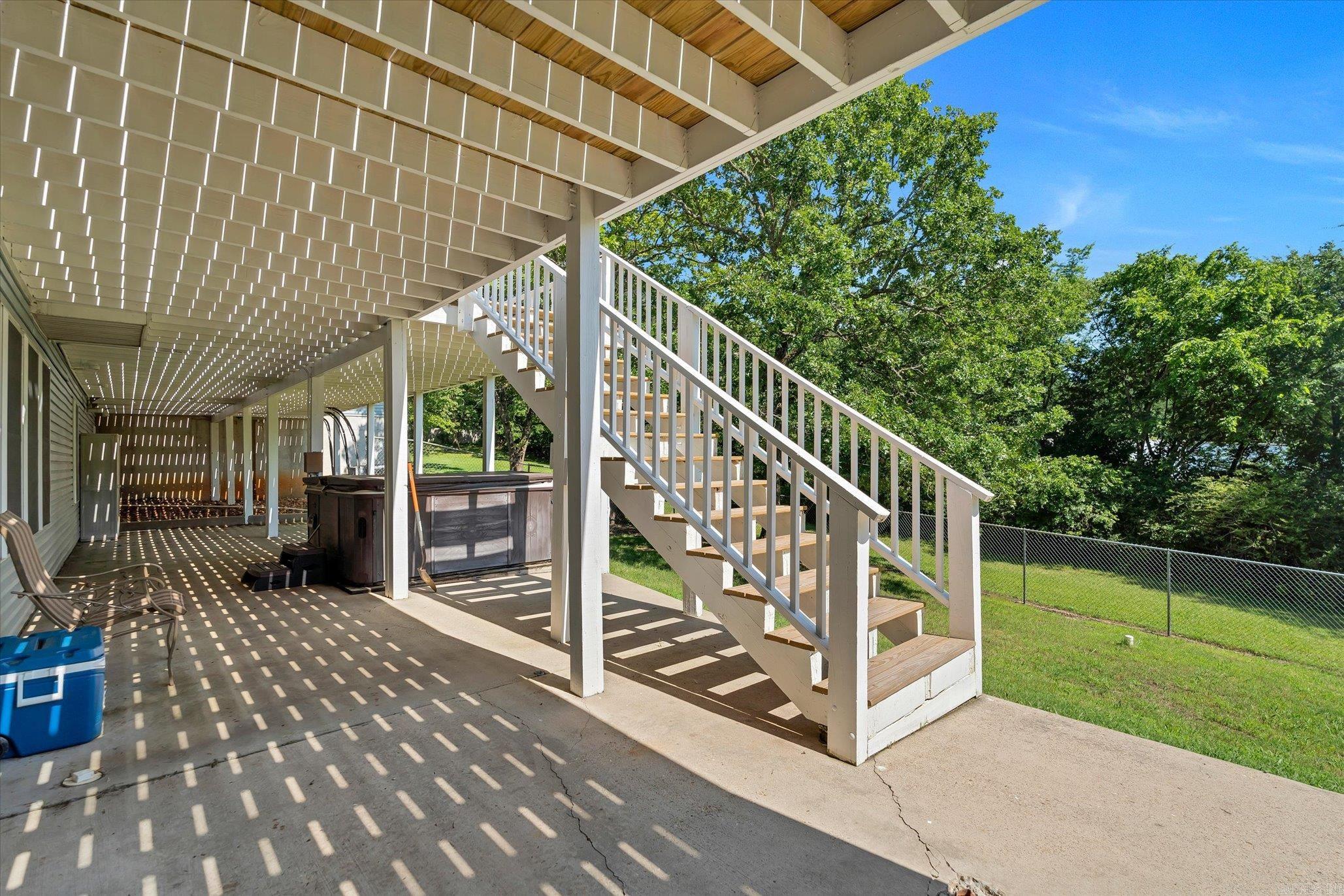 RAINBOW HTS - Residential