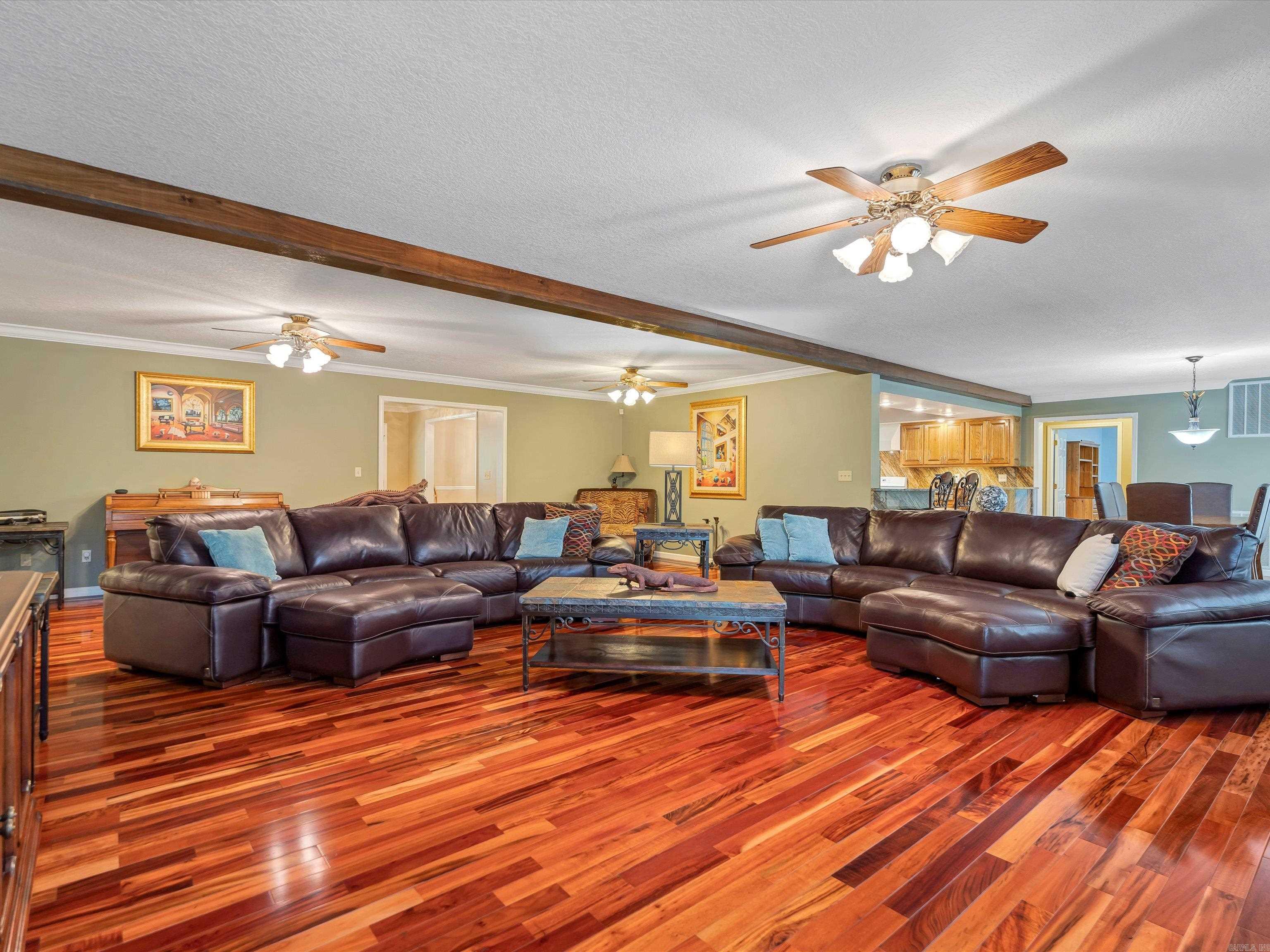 RAINBOW HTS - Residential