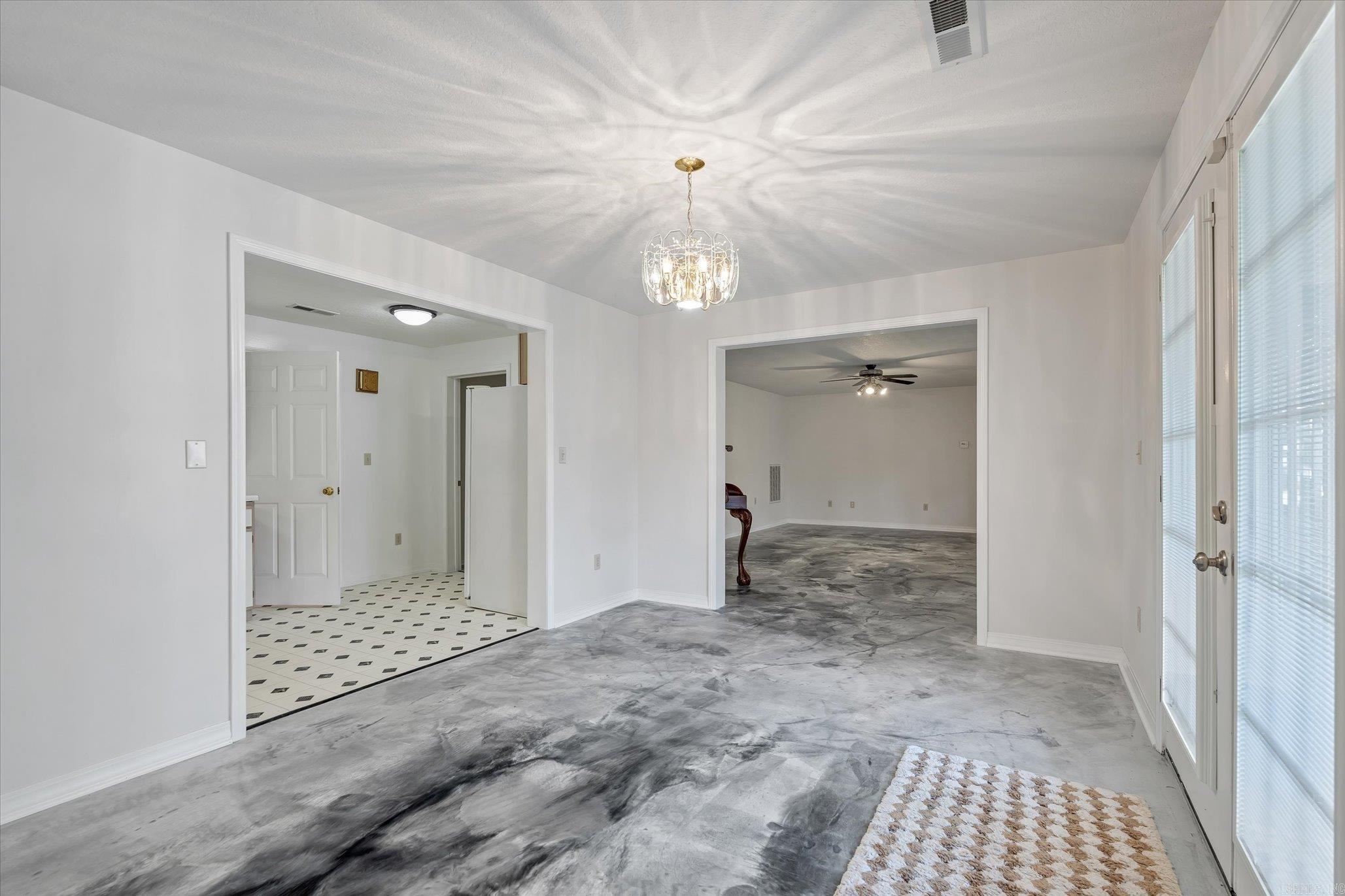 RAINBOW HTS - Residential