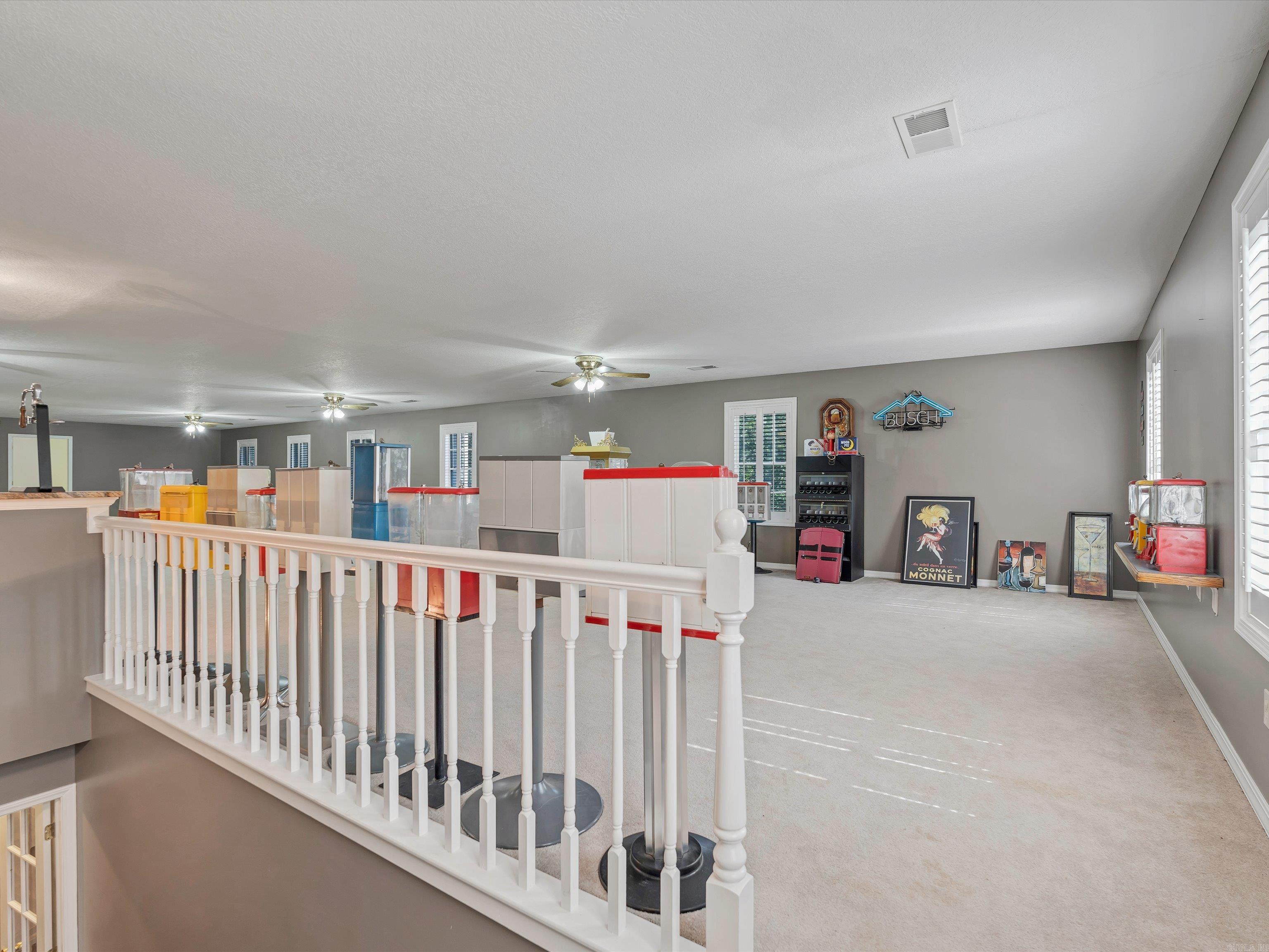 RAINBOW HTS - Residential