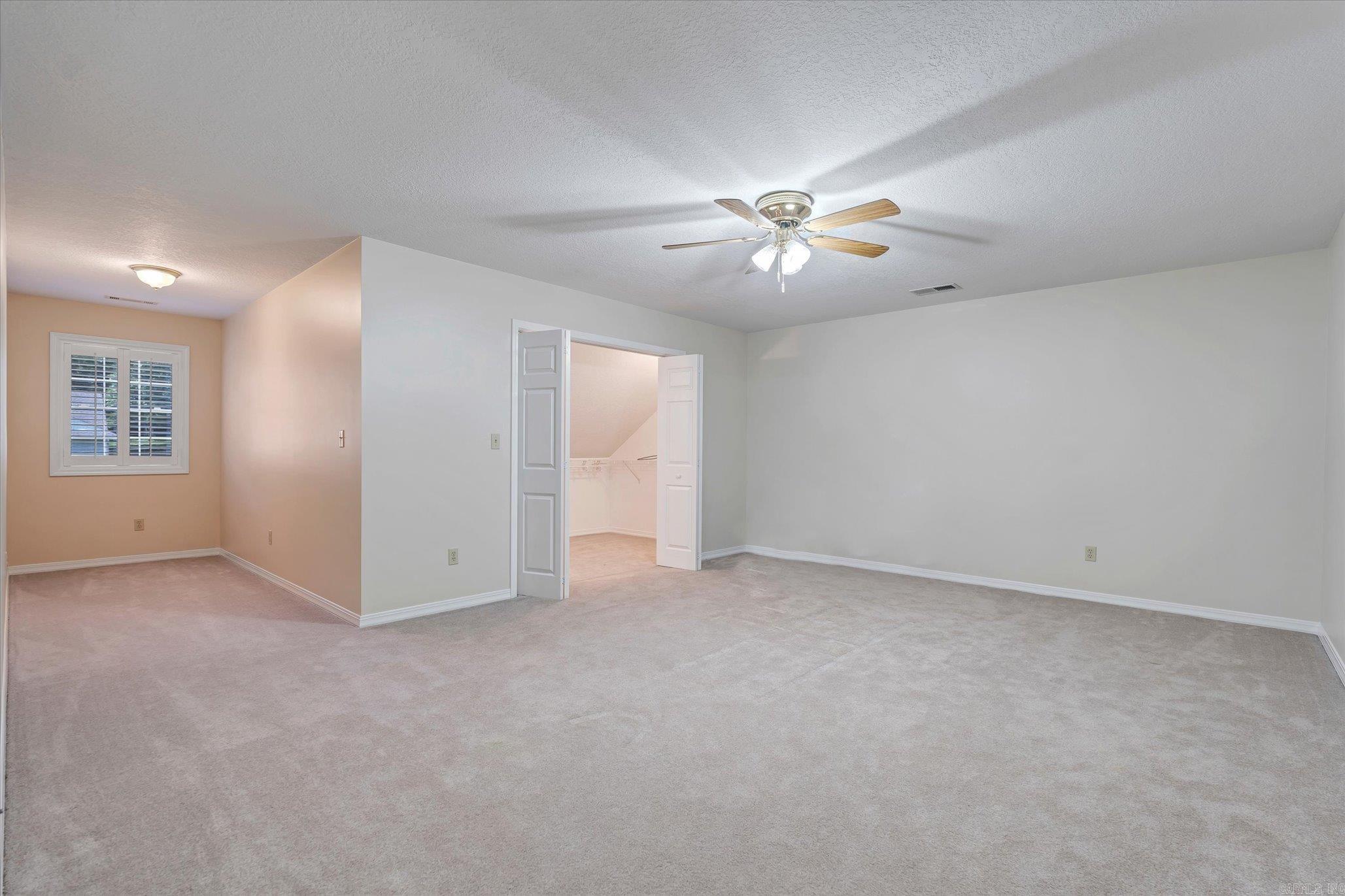 RAINBOW HTS - Residential