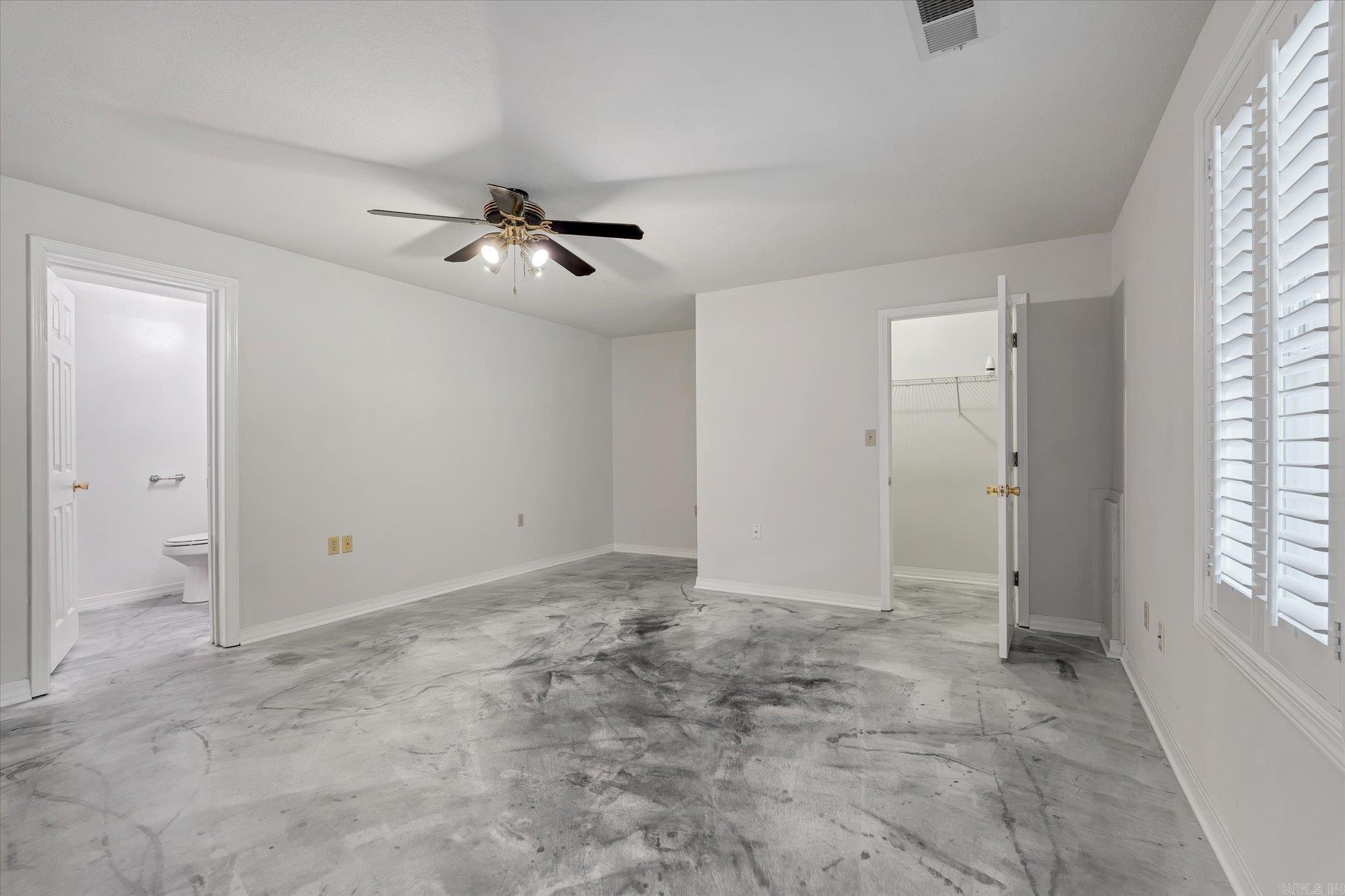 RAINBOW HTS - Residential