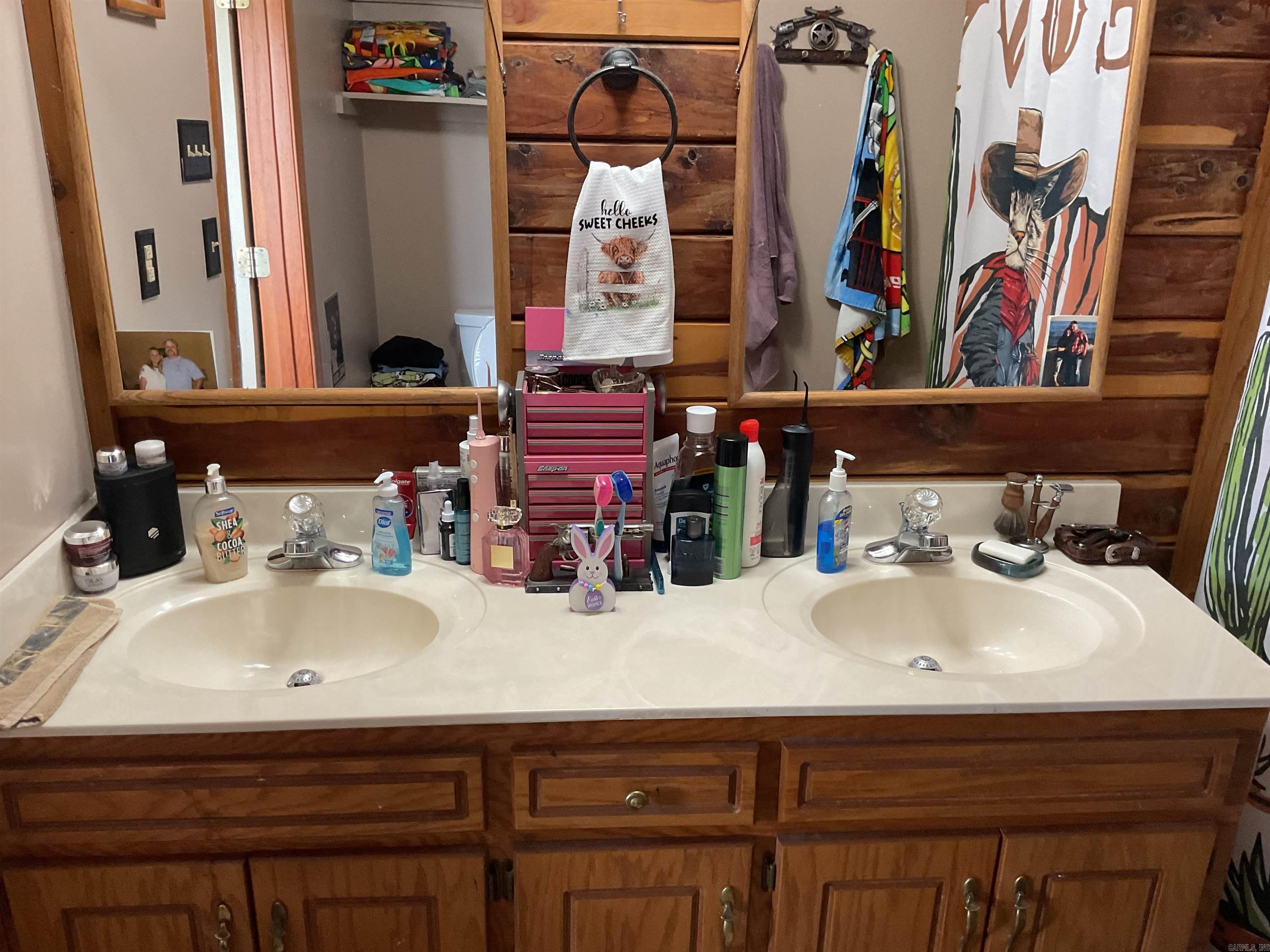 CEDAR VALLEY - Residential