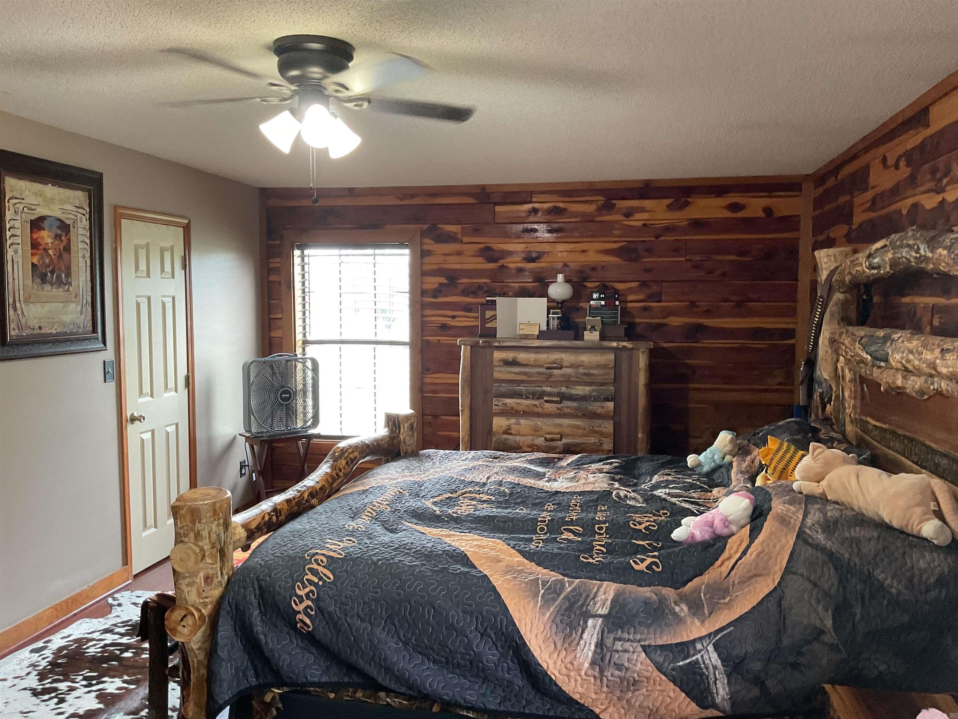 CEDAR VALLEY - Residential