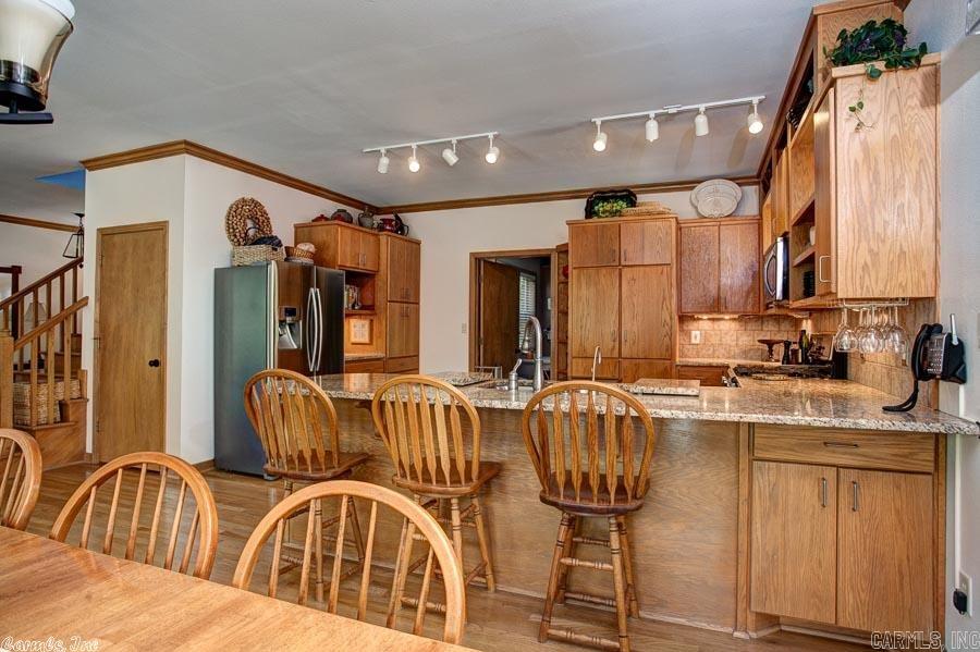 Brushy Mountain - Residential