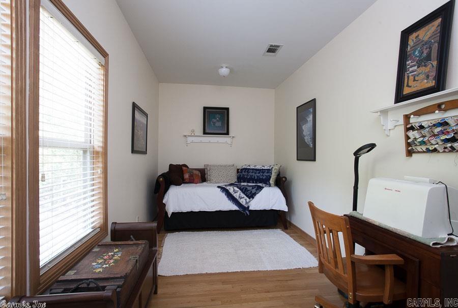 Brushy Mountain - Residential