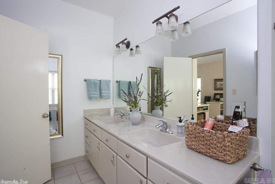 Brushy Mountain - Residential