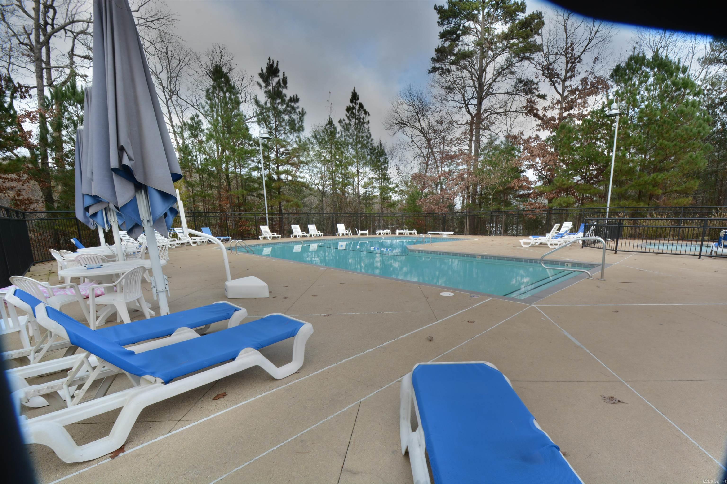 Red Oak Ridge - Residential