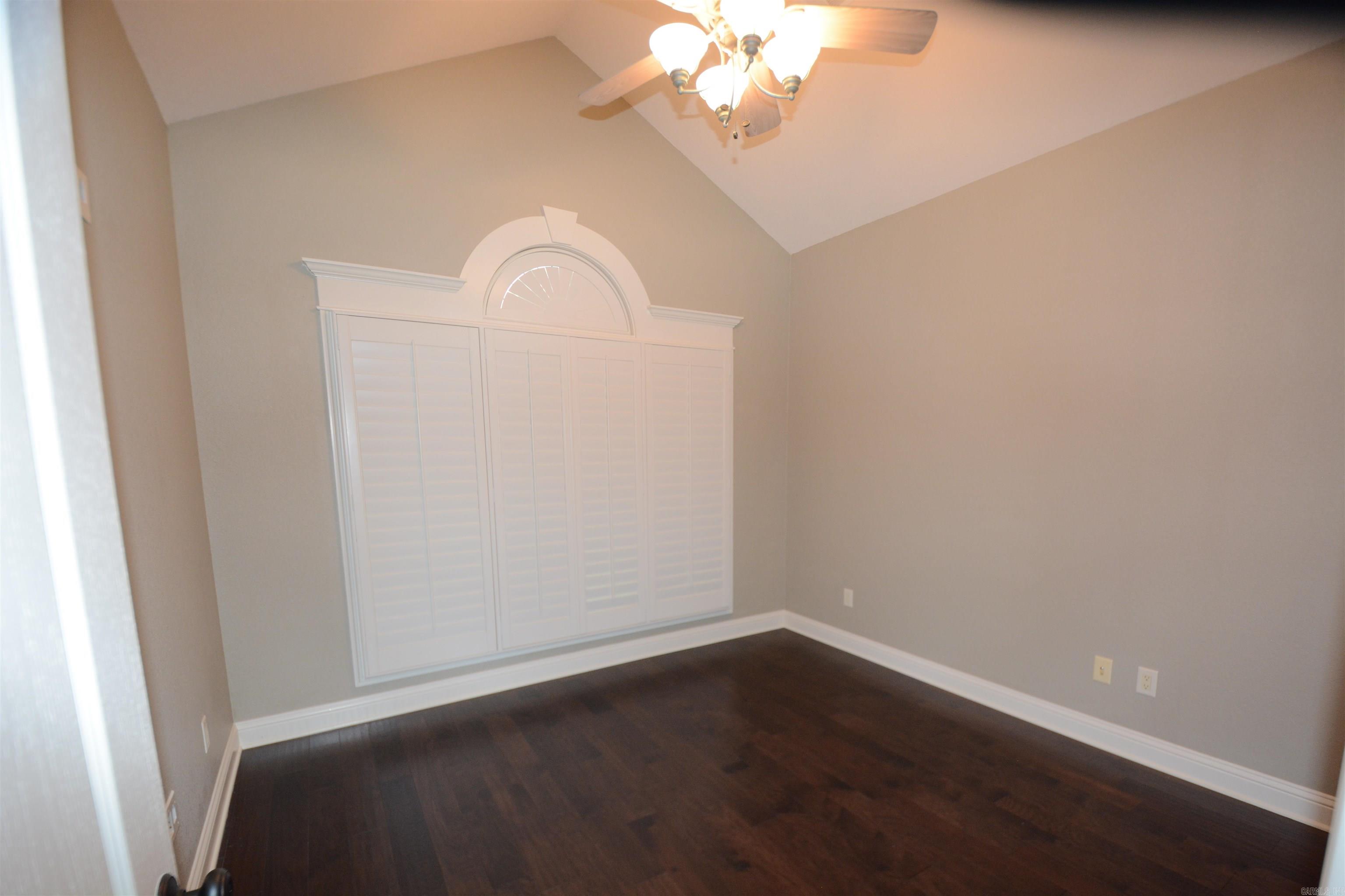 Red Oak Ridge - Residential