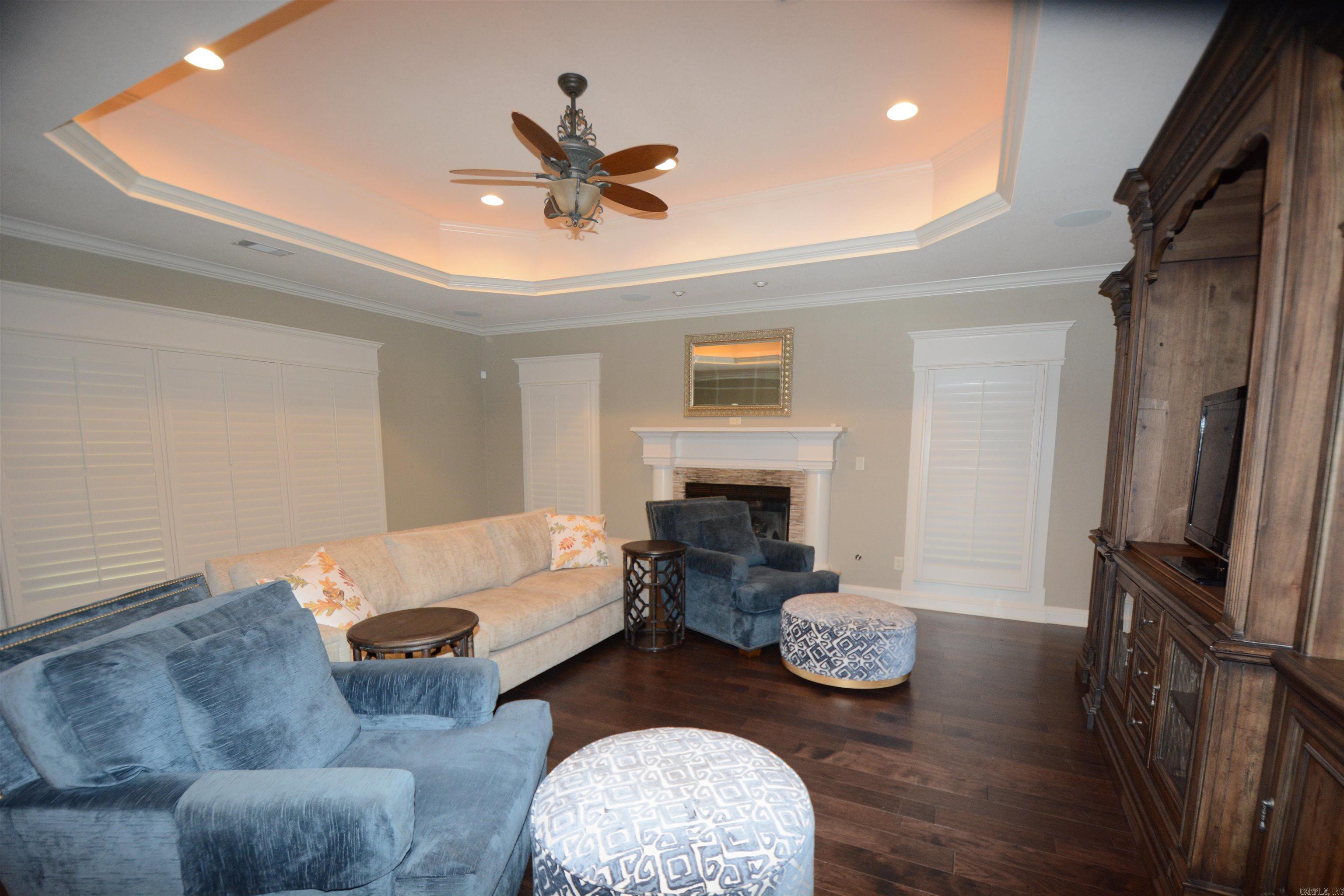 Red Oak Ridge - Residential