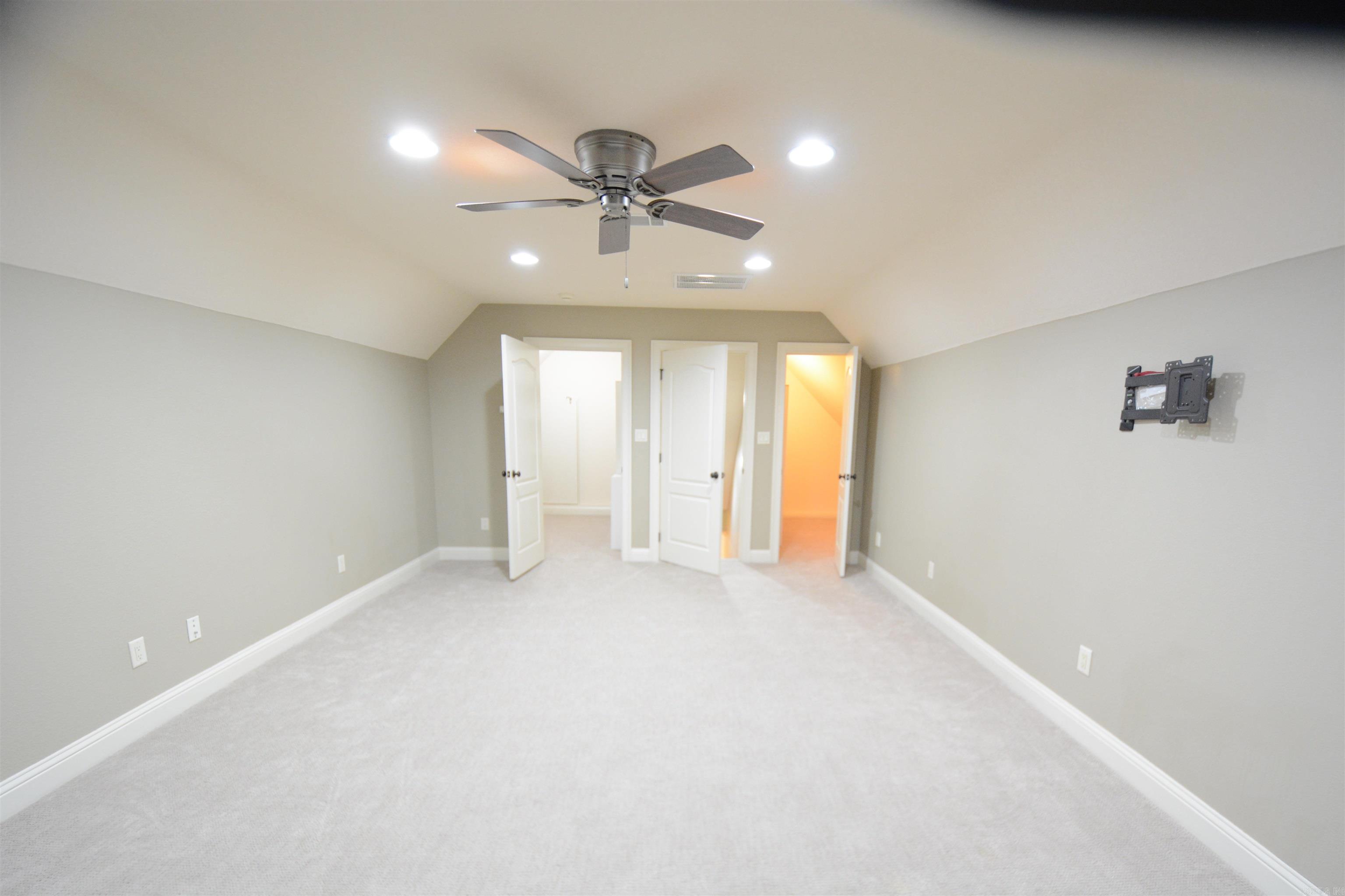 Red Oak Ridge - Residential