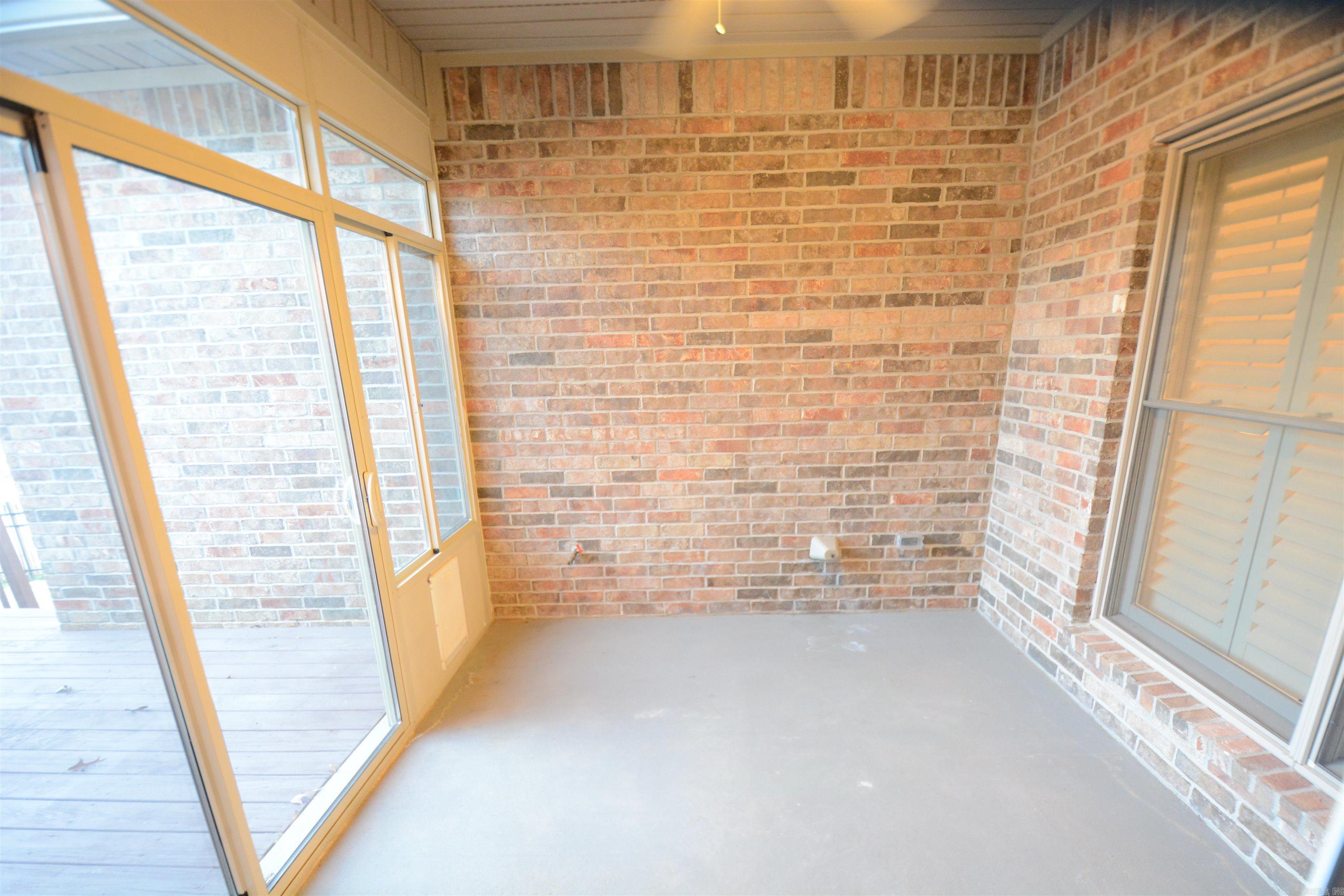 Red Oak Ridge - Residential