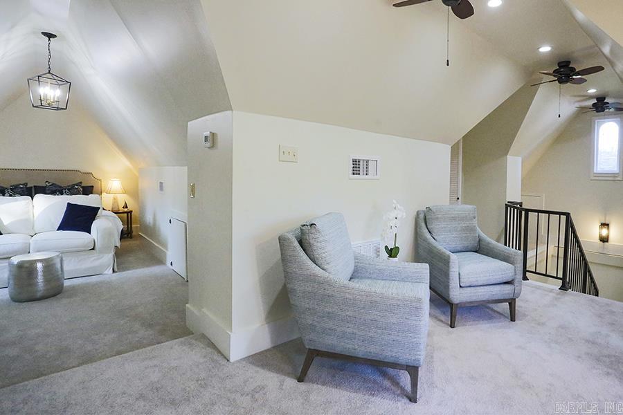 Fairfax Terrace - Residential