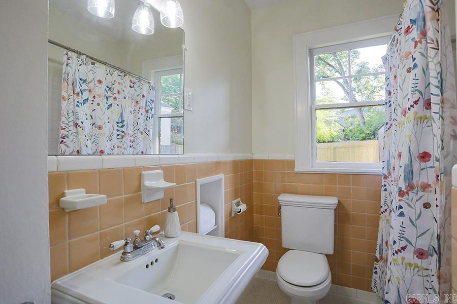 Fairfax Terrace - Residential