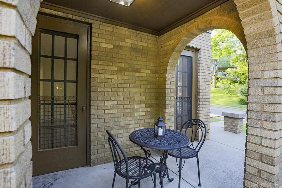 Fairfax Terrace - Residential