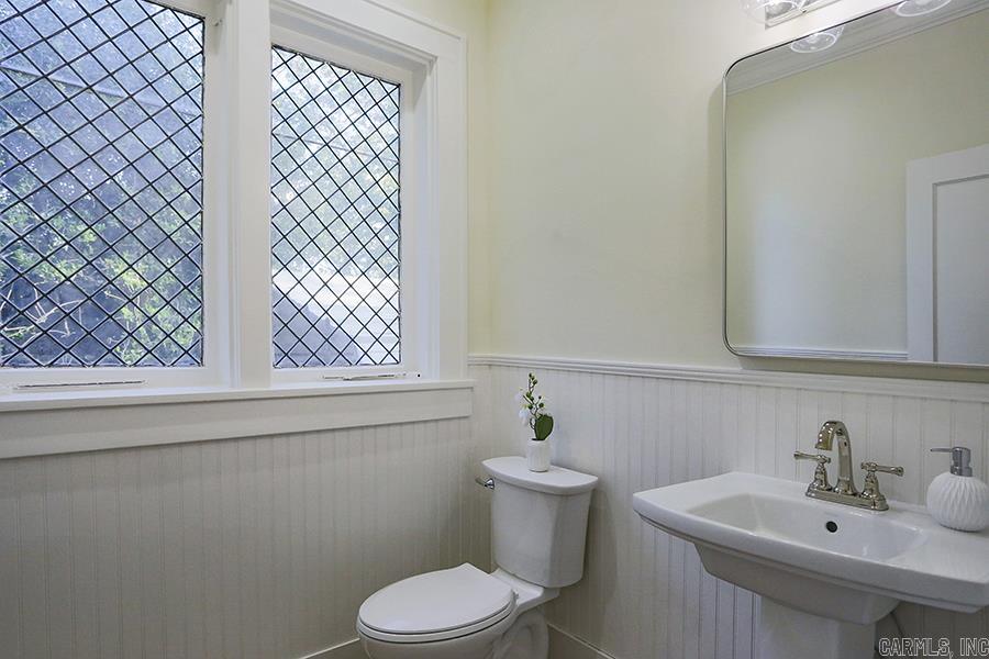 Fairfax Terrace - Residential