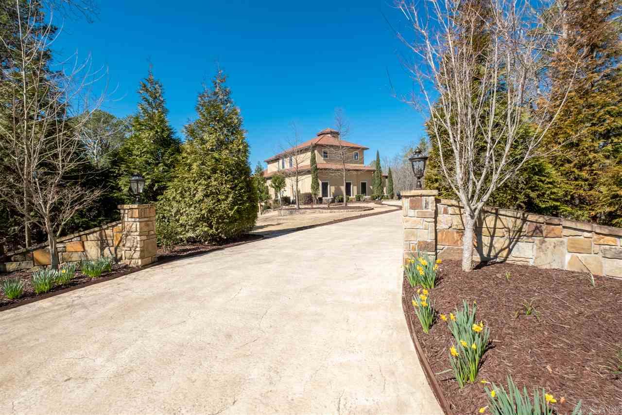 CHENAL DOWNS - Residential