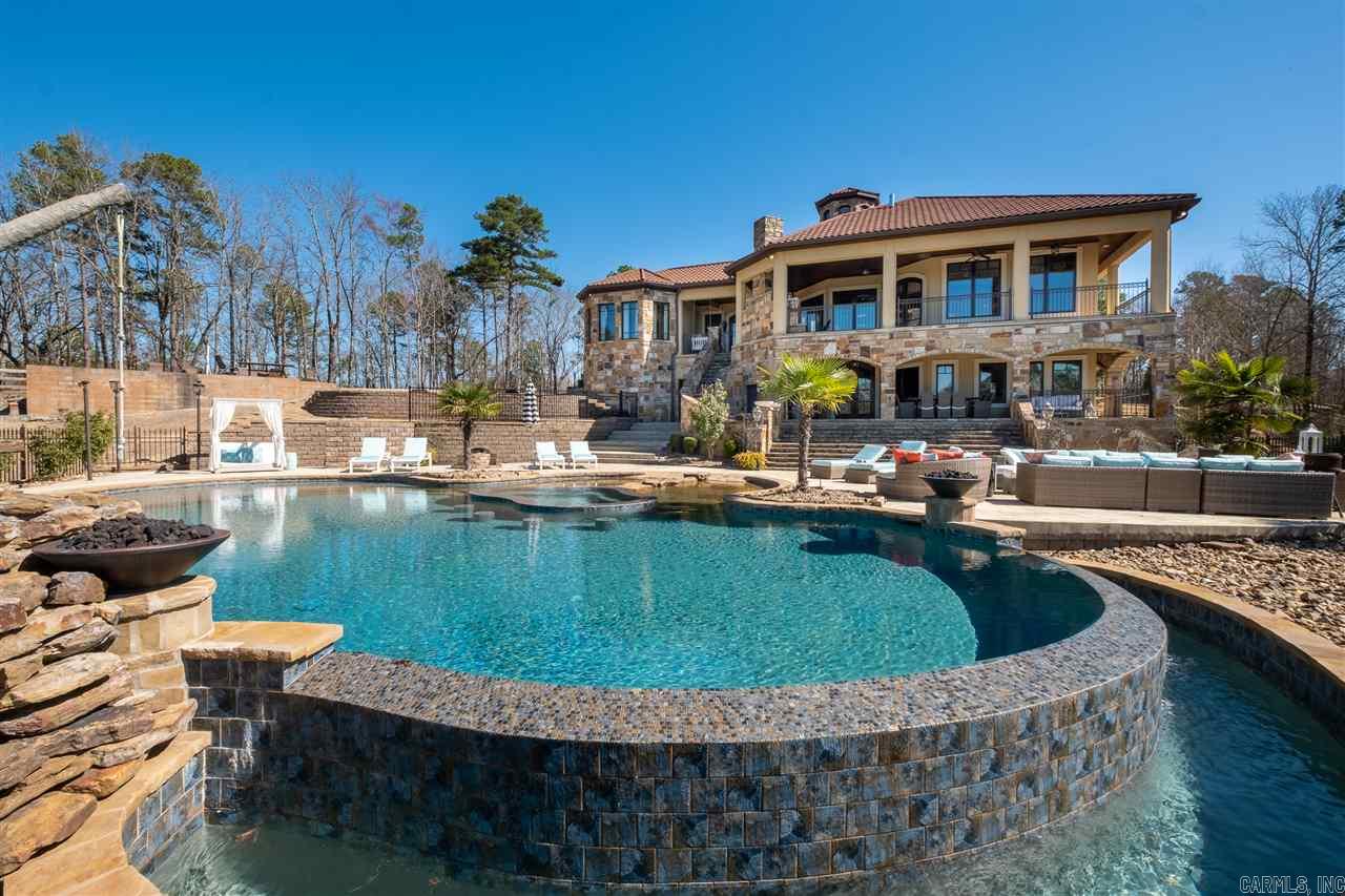 CHENAL DOWNS - Residential